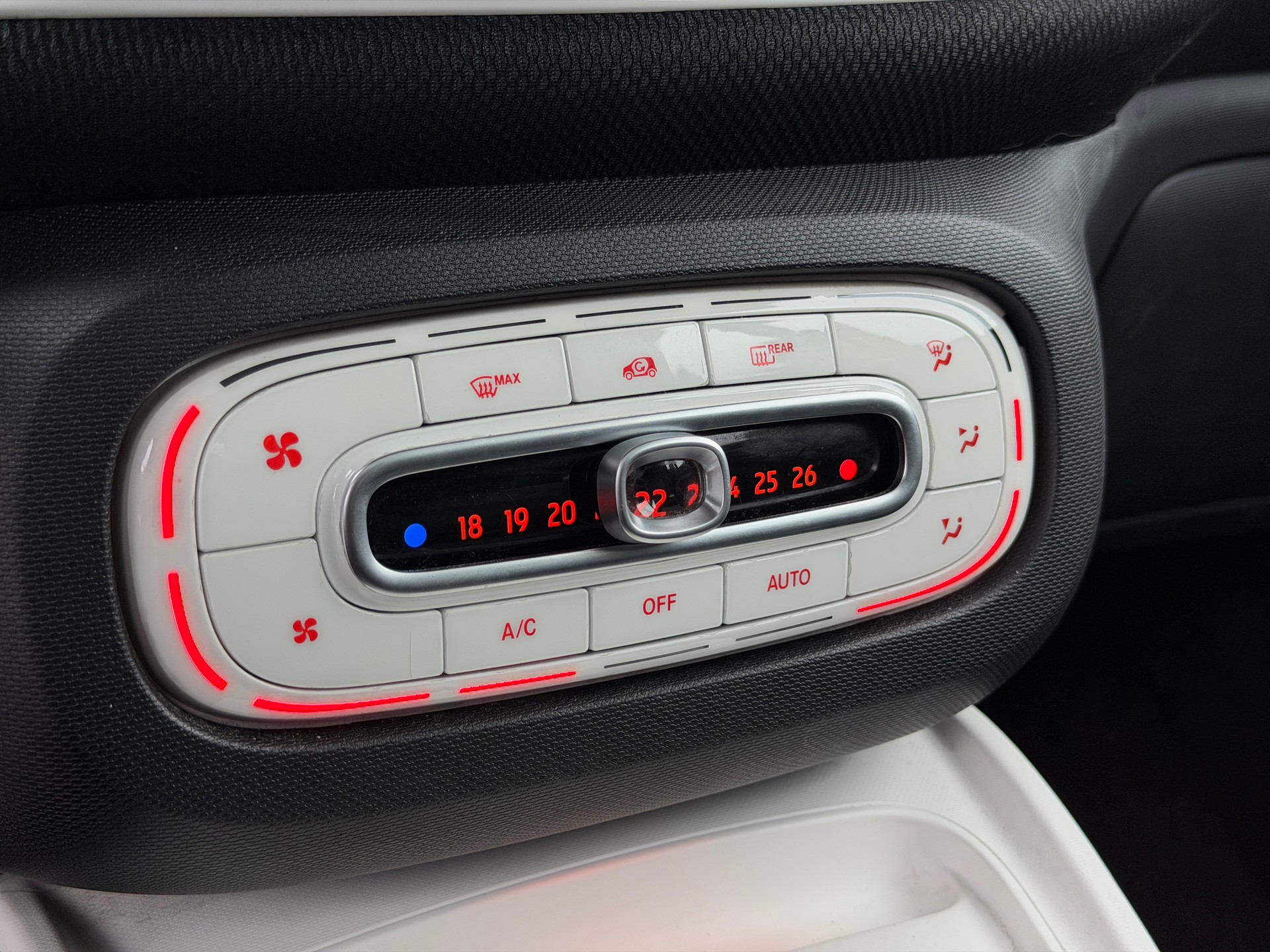SMART fortwo prime twinmatic *Vollausstattung* *frisch ab MFK+Service*-image-23