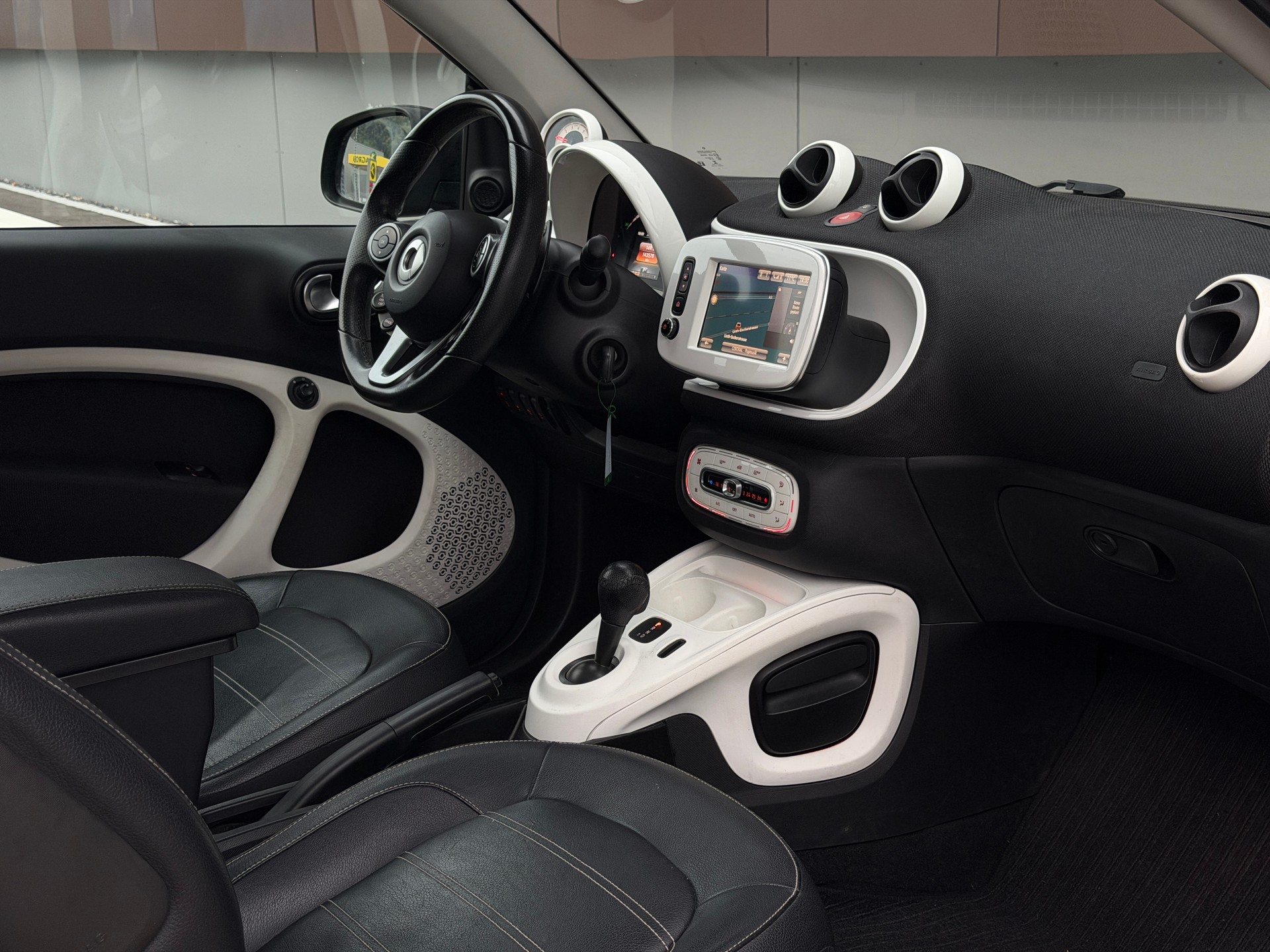 SMART fortwo prime twinmatic *Vollausstattung* *frisch ab MFK+Service*-image-30