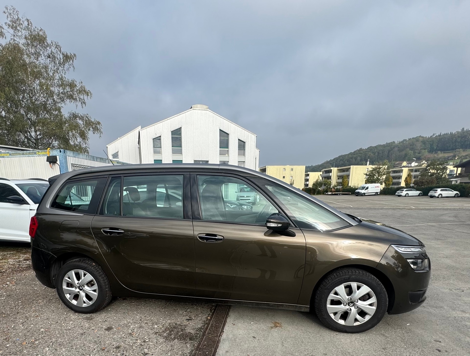 CITROEN Grand C4 Picasso 1.6 e-HDi Exclusive-image-4