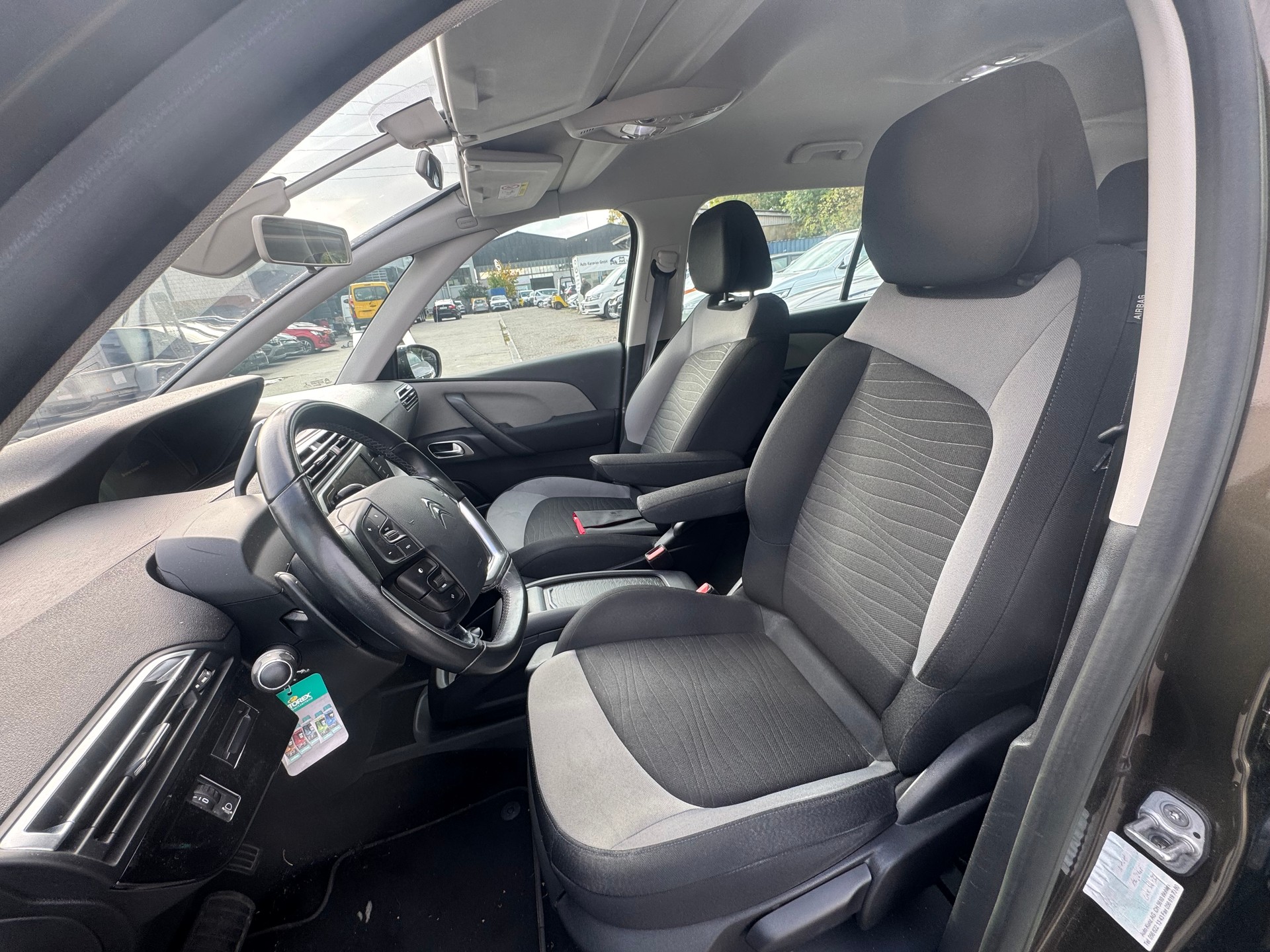 CITROEN Grand C4 Picasso 1.6 e-HDi Exclusive-image-6