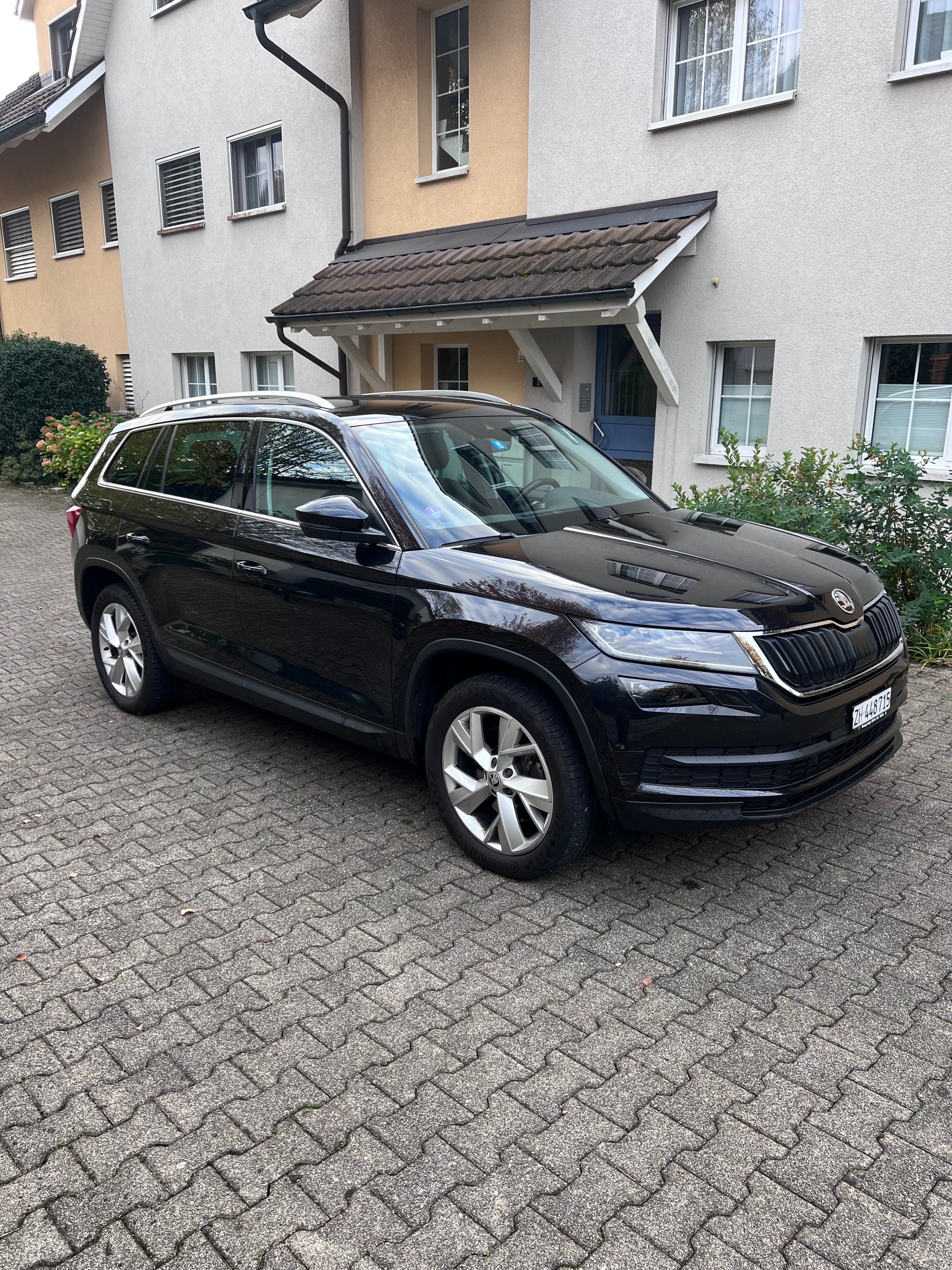 SKODA 2.0 TSI Style DSG-image-2