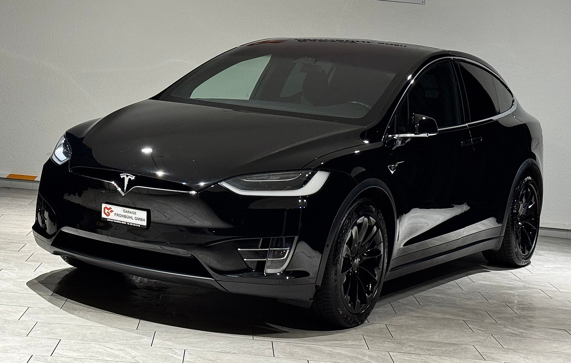 TESLA Model X 75 D | CH | 7Plätzer |-image-0