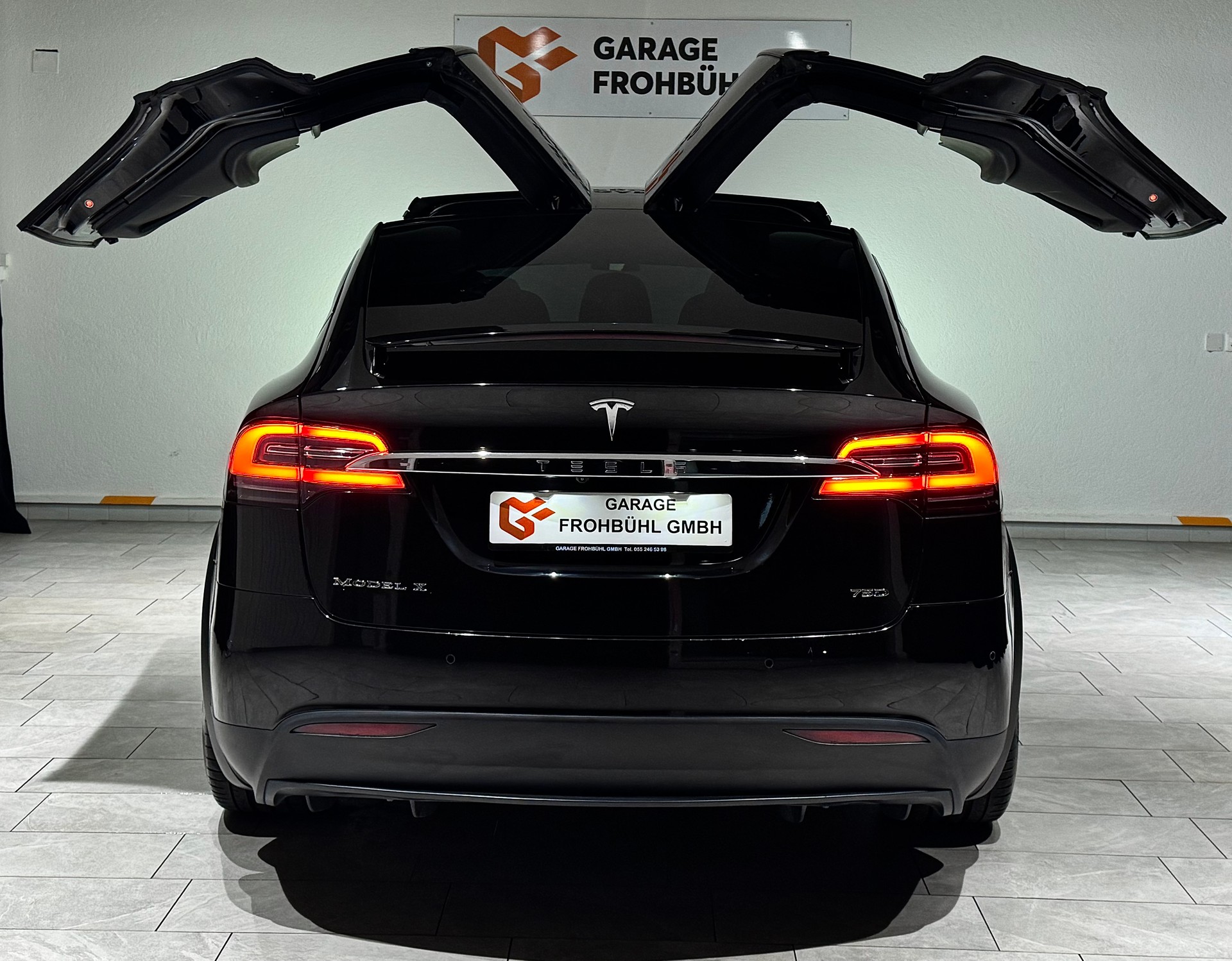 TESLA Model X 75 D | CH | 7Plätzer |-image-7