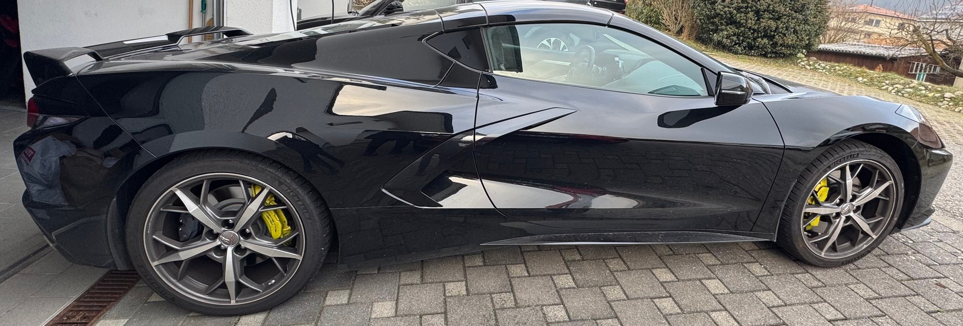 CHEVROLET Corvette Coupé Stingray Swiss Edition