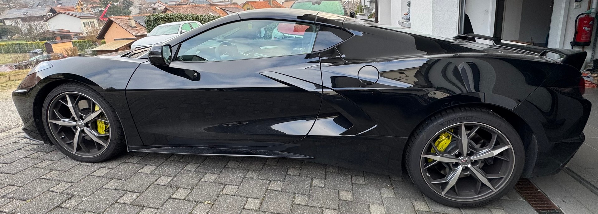 CHEVROLET Corvette Coupé Stingray Swiss Edition-image-1