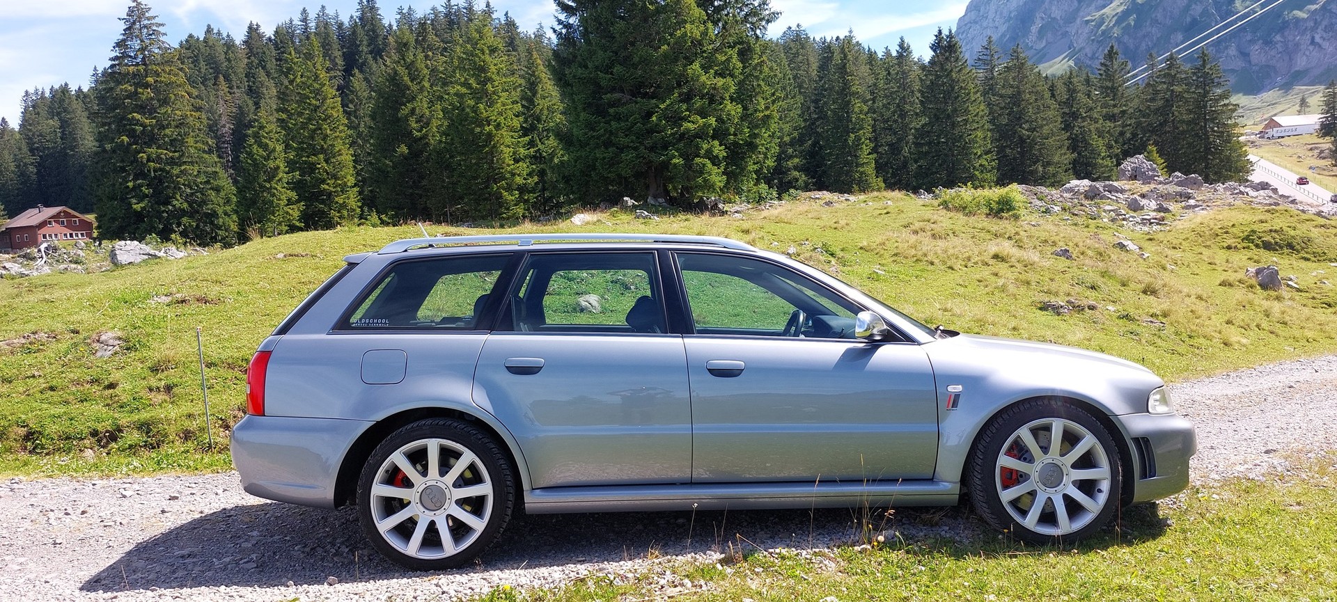 AUDI RS4 Avant quattro-image-5