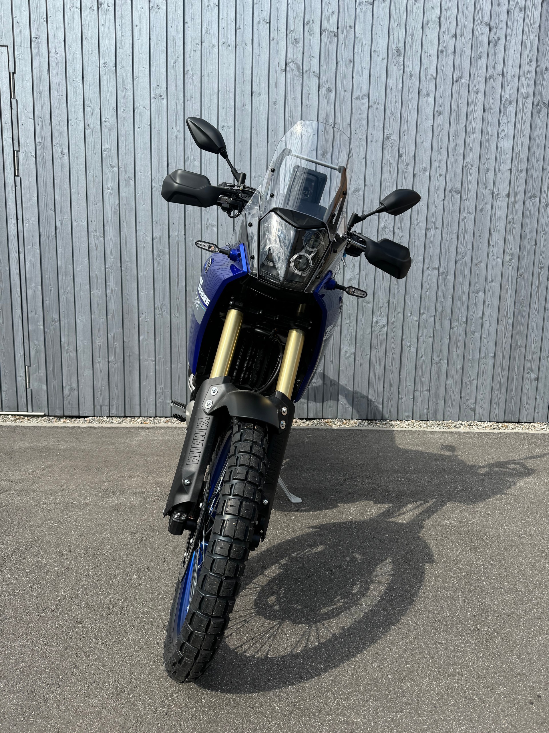YAMAHA Tenere 700-showroom-element-2