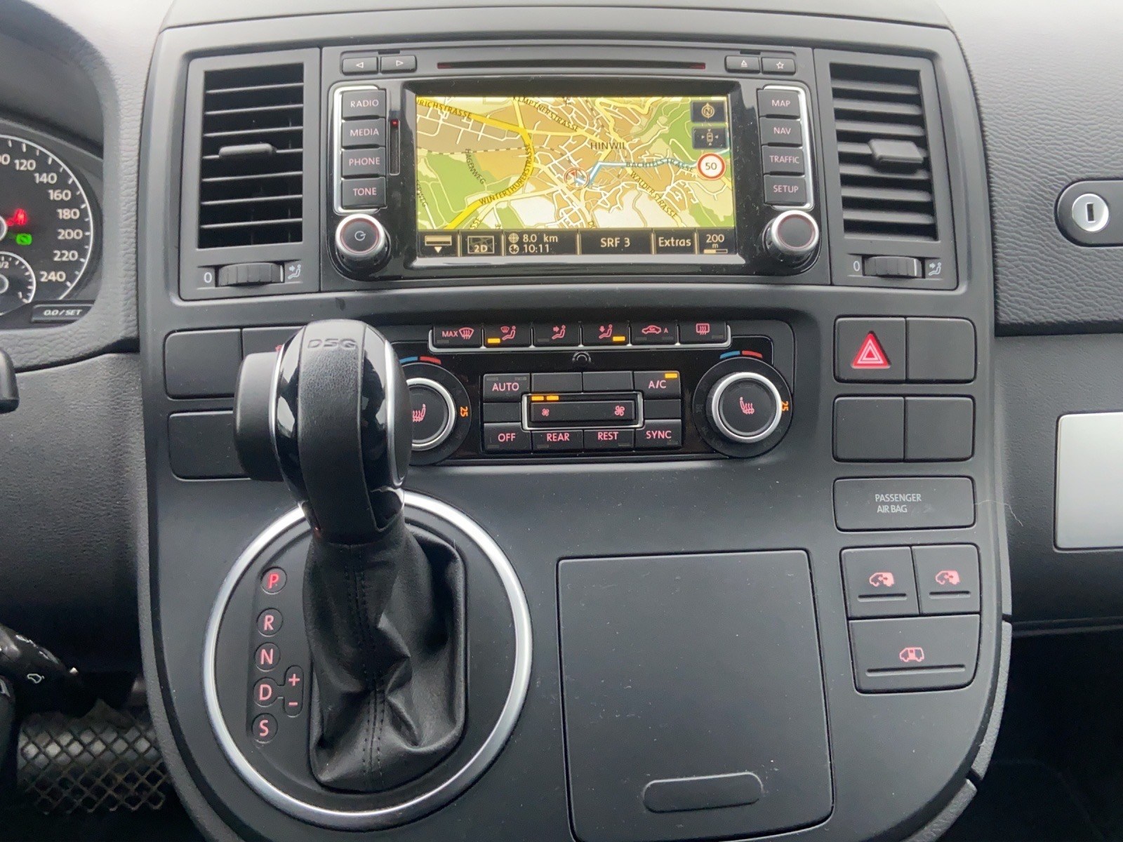 VW T5 Multivan 2.0 Bi-TDI CR Highline 4Motion DSG-image-12