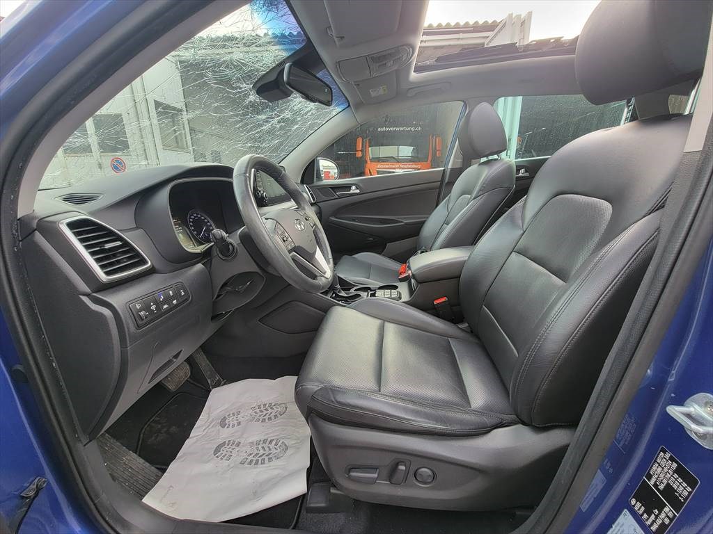 HYUNDAI Tucson 1.6 CRDI Vertex 4WD DCT-image-8