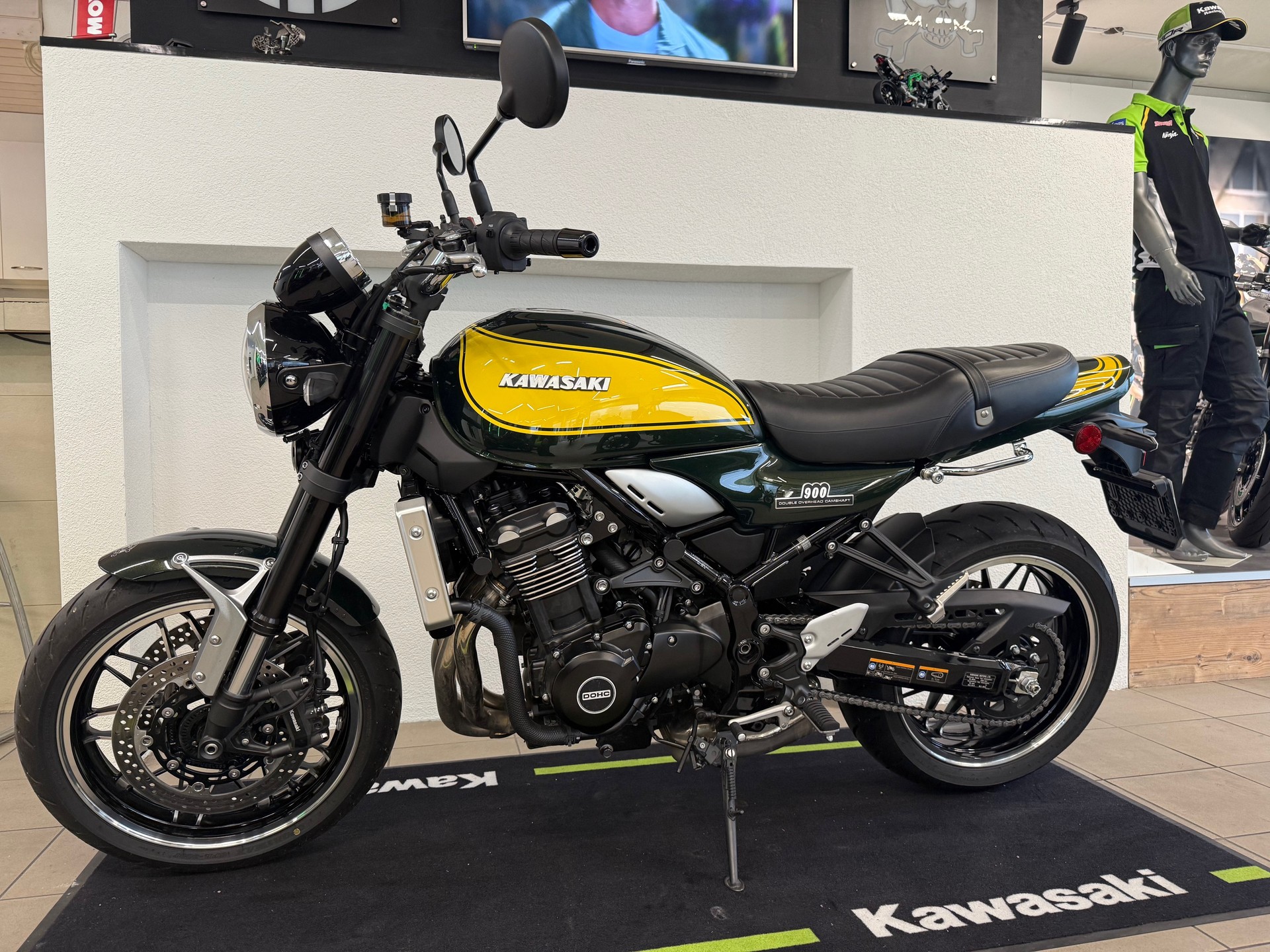 KAWASAKI Z 900 RS