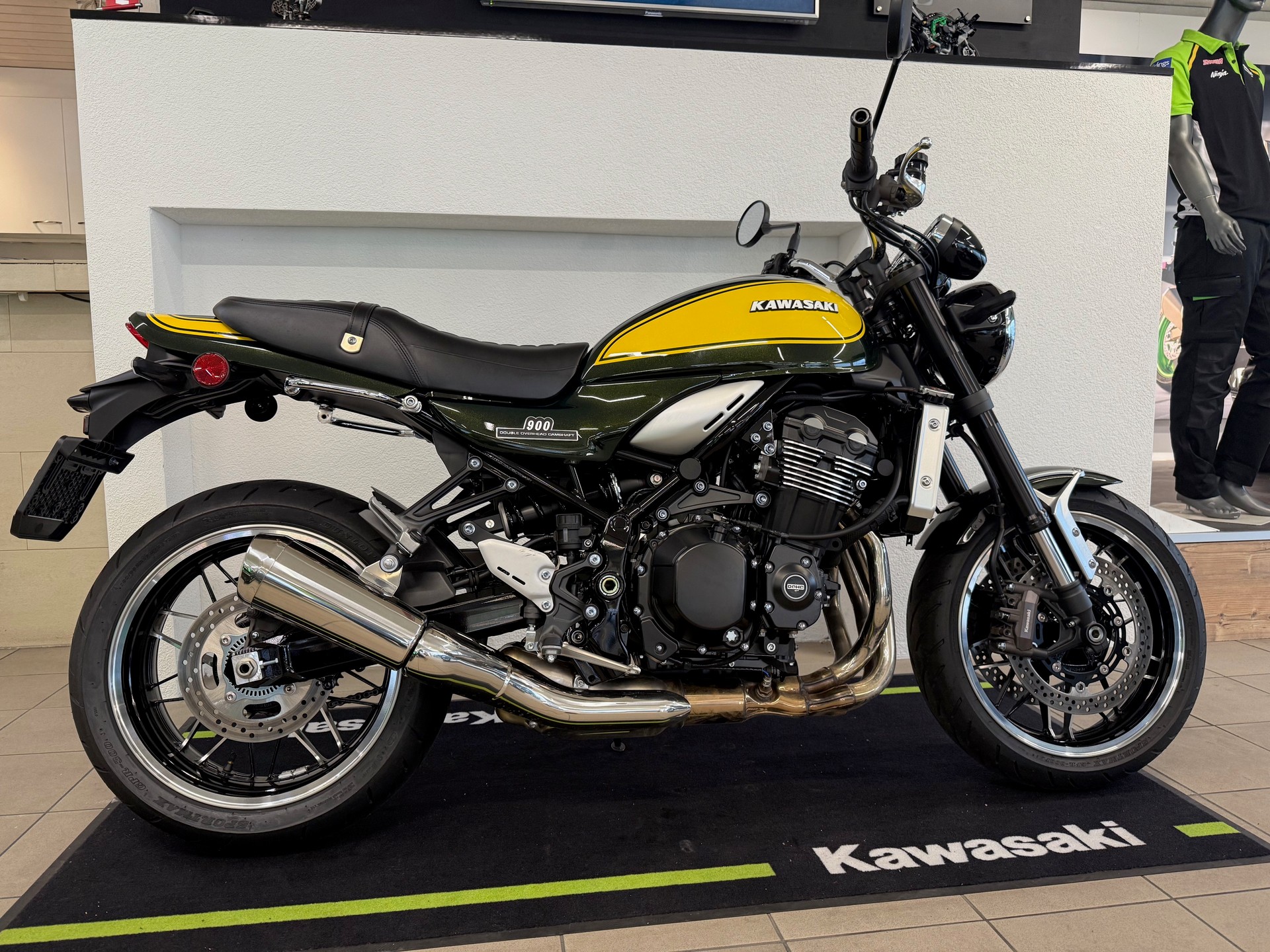 KAWASAKI Z 900 RS-image-2