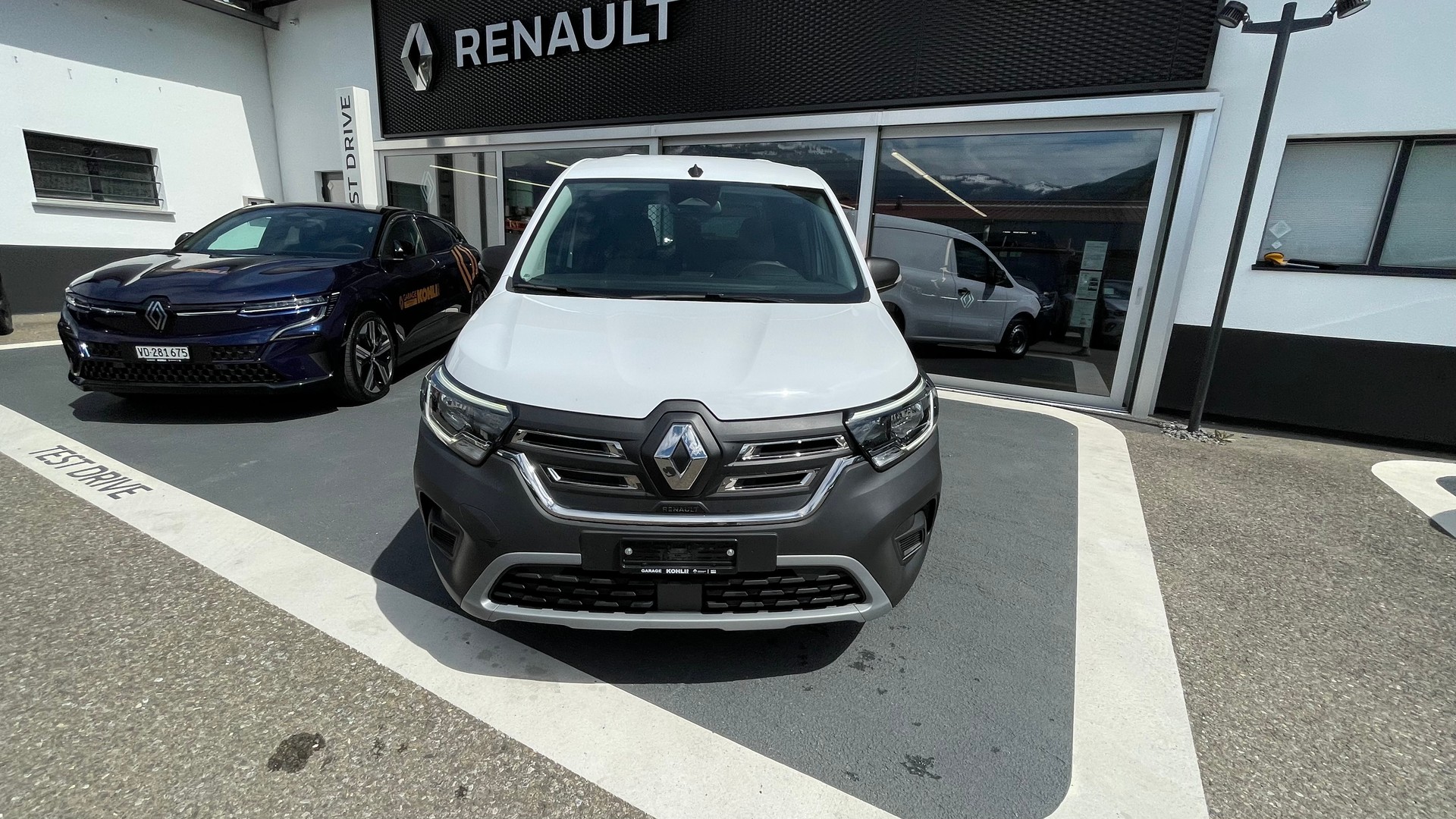 RENAULT Kangoo van E-Tech Electric EV45 11kW Extra-image-1