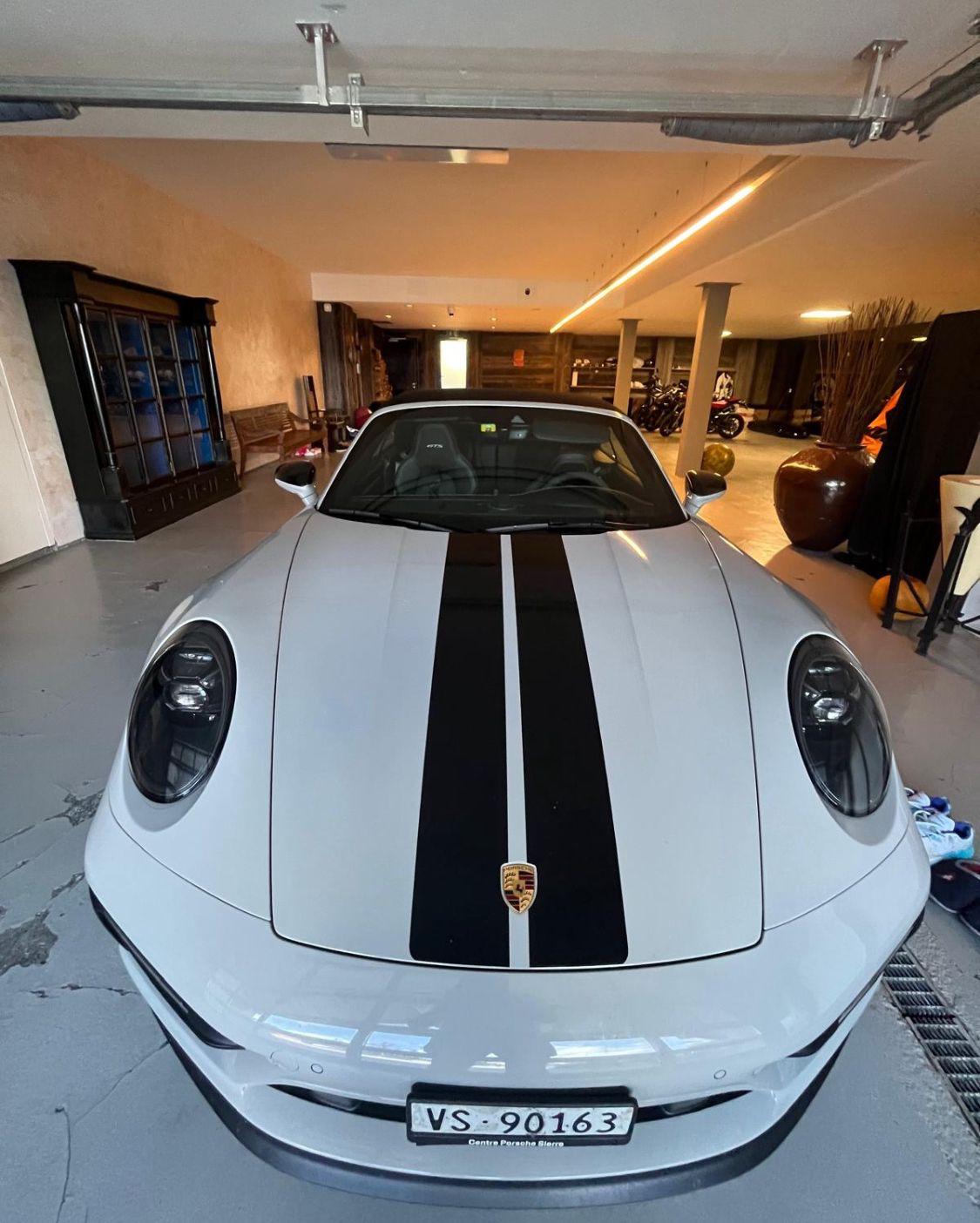PORSCHE 911 Carrera 2WD GTS Cabriolet PDK-image-0