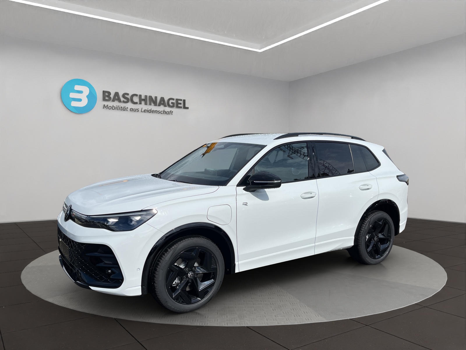 VW Tiguan 1.5 TSI evo2 eHybrid R-Line DSG-image-0