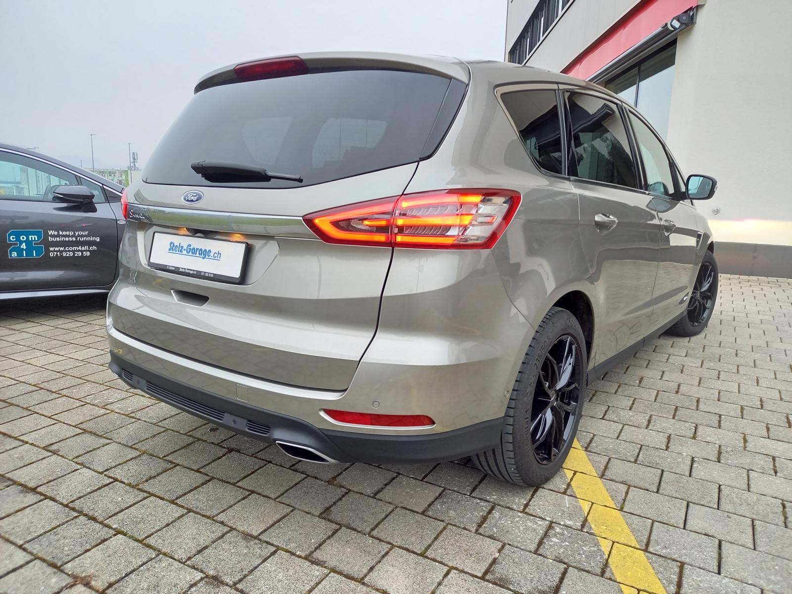 FORD S-Max 2.0 TDCi Titanium AWD PowerShift-image-1