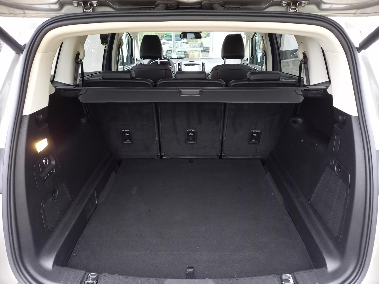 FORD S-Max 2.0 TDCi Titanium AWD PowerShift-image-11