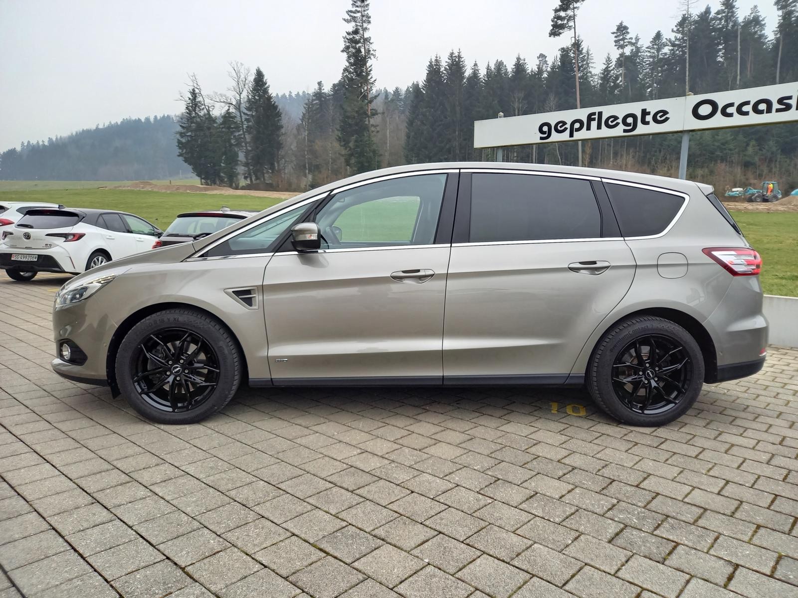 FORD S-Max 2.0 TDCi Titanium AWD PowerShift-image-2