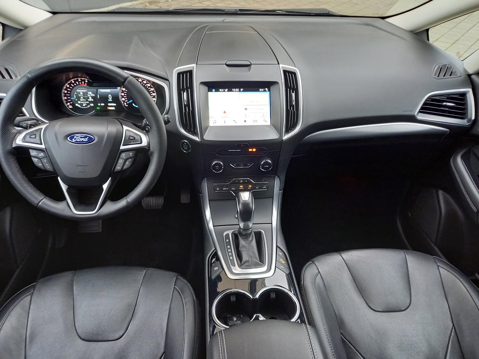 FORD S-Max 2.0 TDCi Titanium AWD PowerShift-image-4