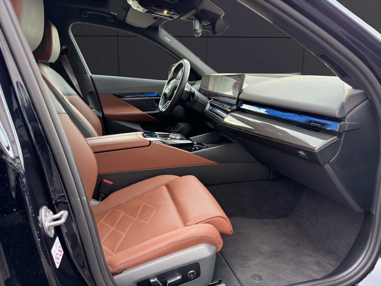 BMW i5 M60 xDrive-image-18