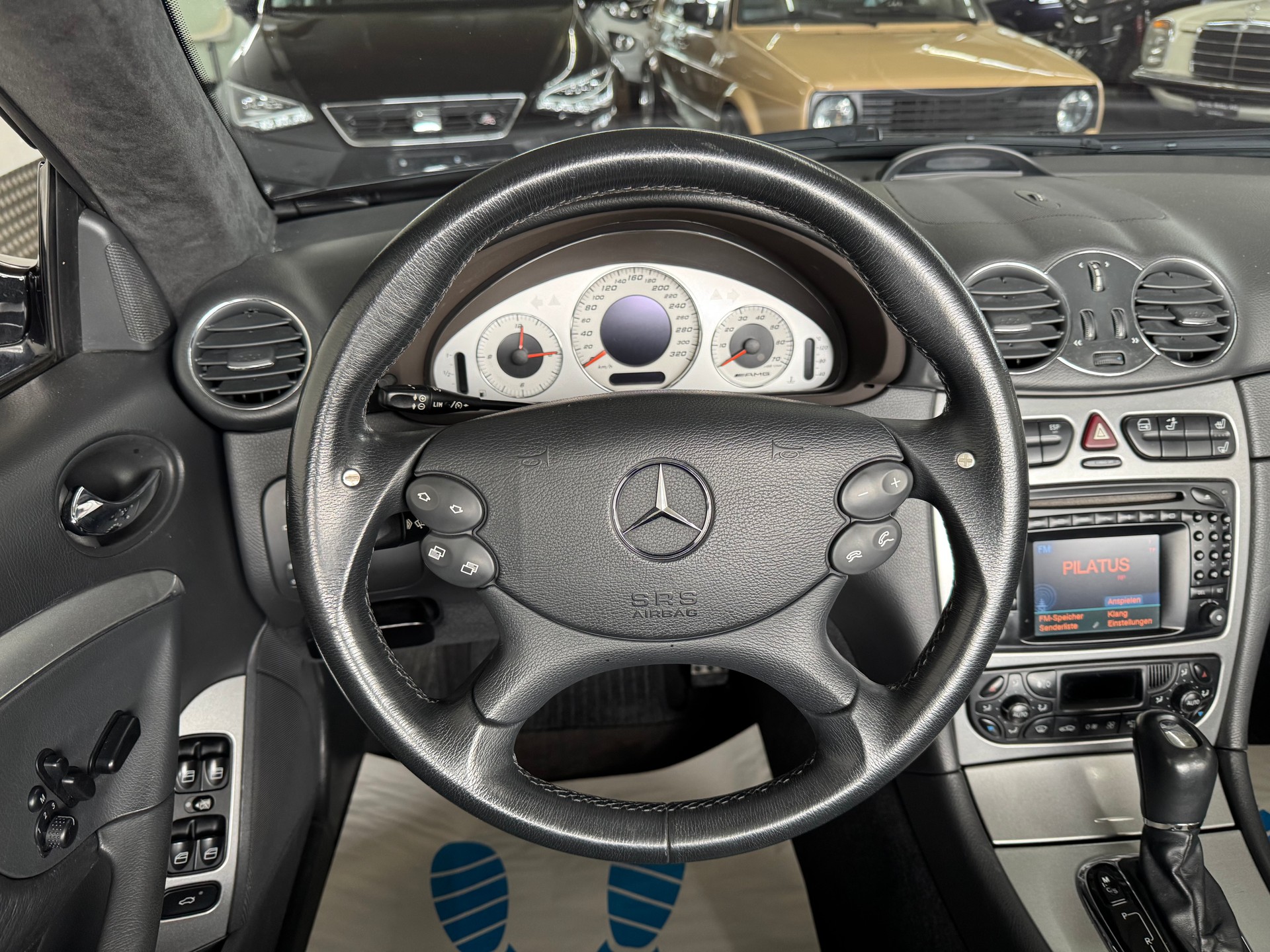 MERCEDES-BENZ CLK 55 AMG Avantgarde Automatic-image-28