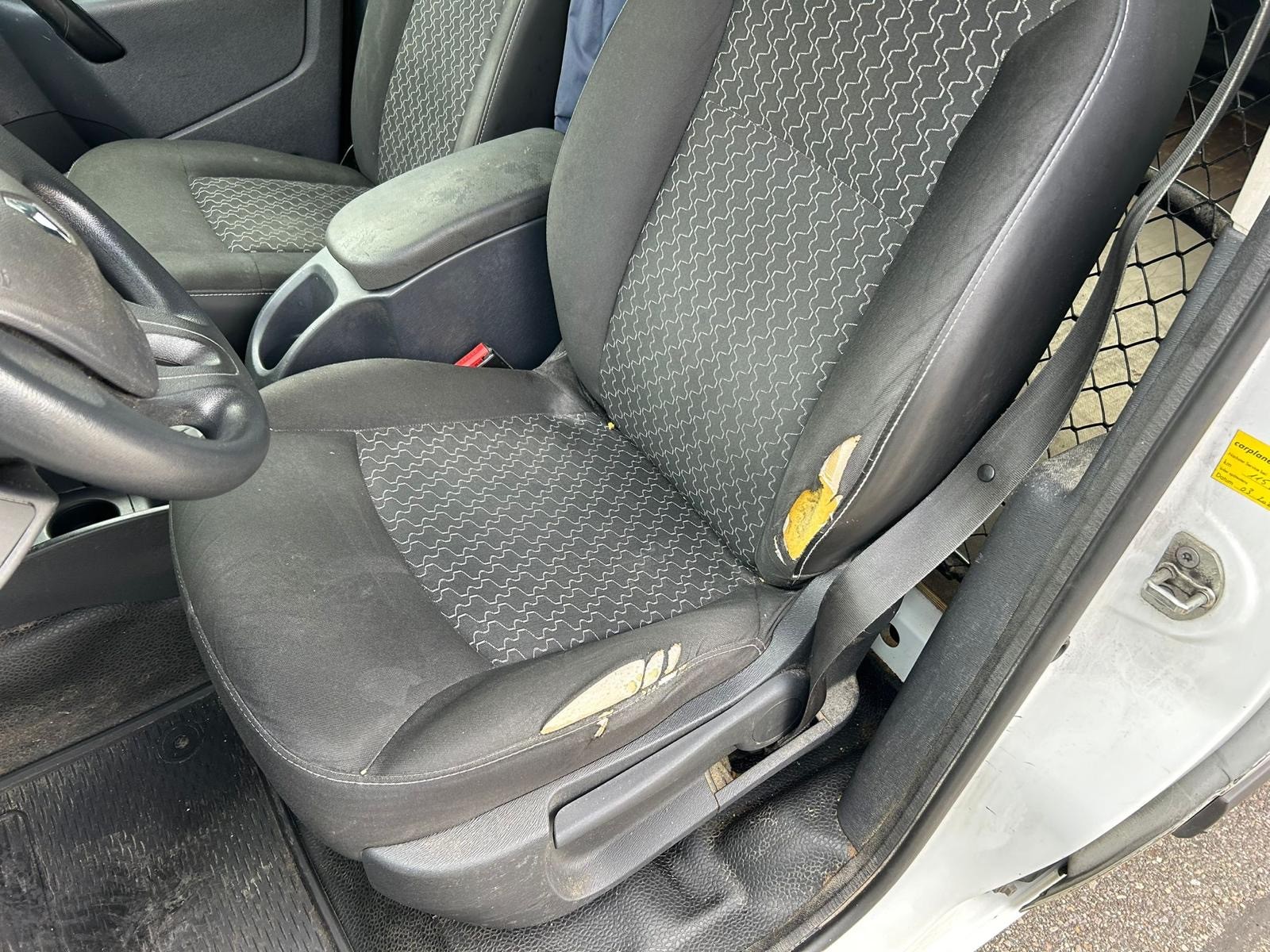 RENAULT Kangoo Medium dCi 110 Business-image-10