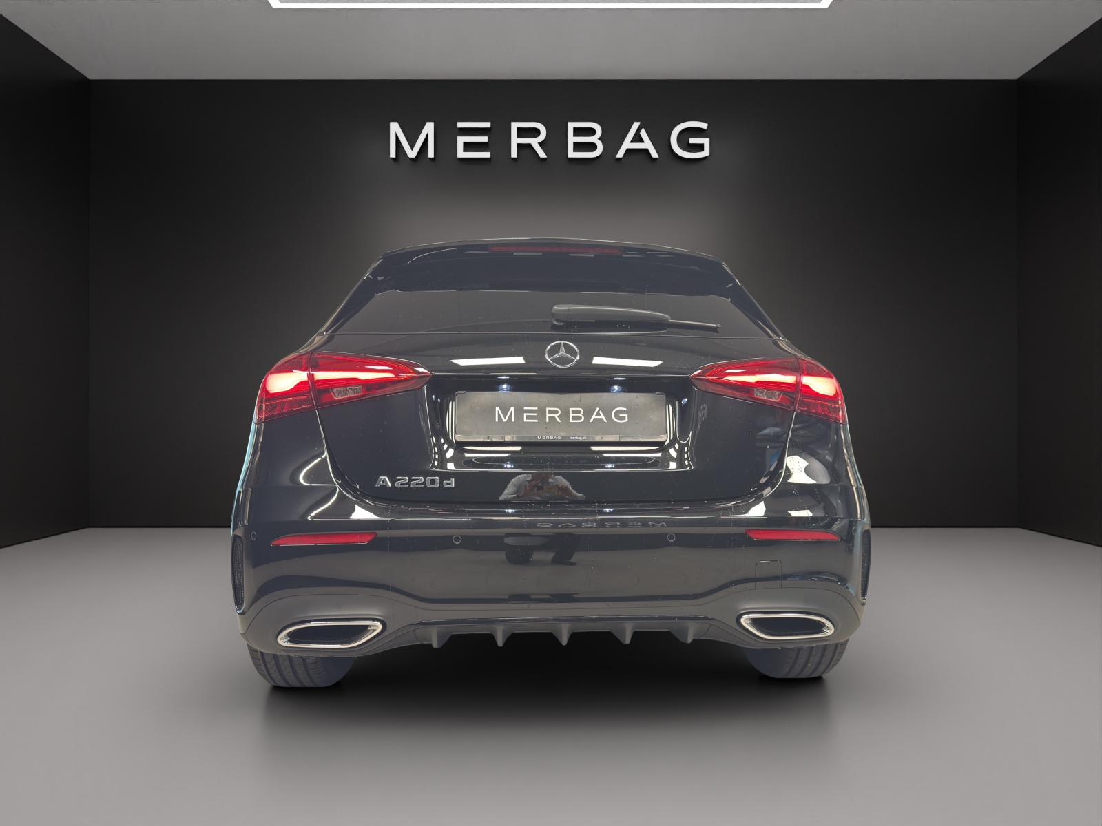 MERCEDES-BENZ A 220 d 8G-DCT AMG Line-image-4