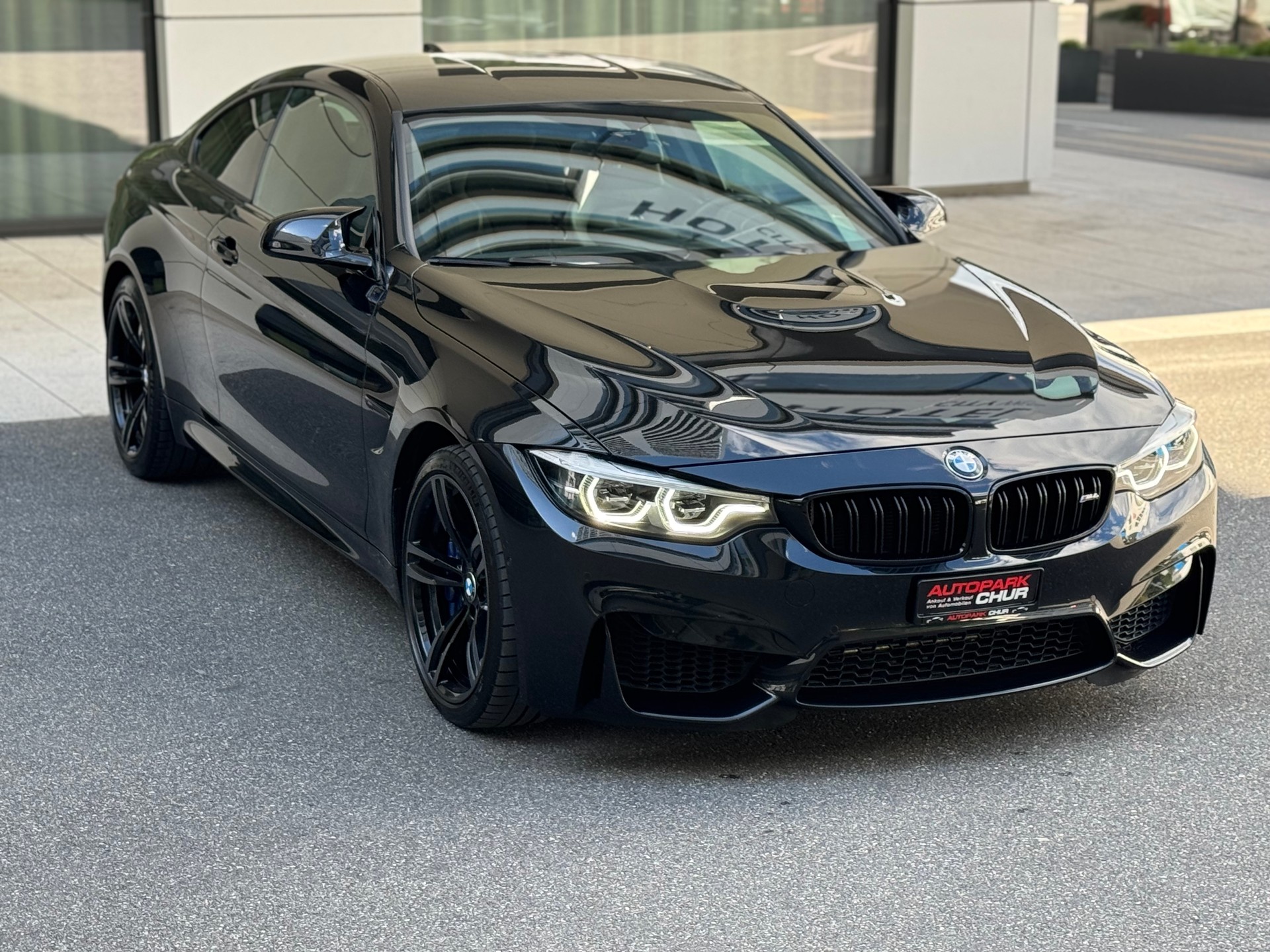 BMW M4 Coupé Competition DKG-image-5