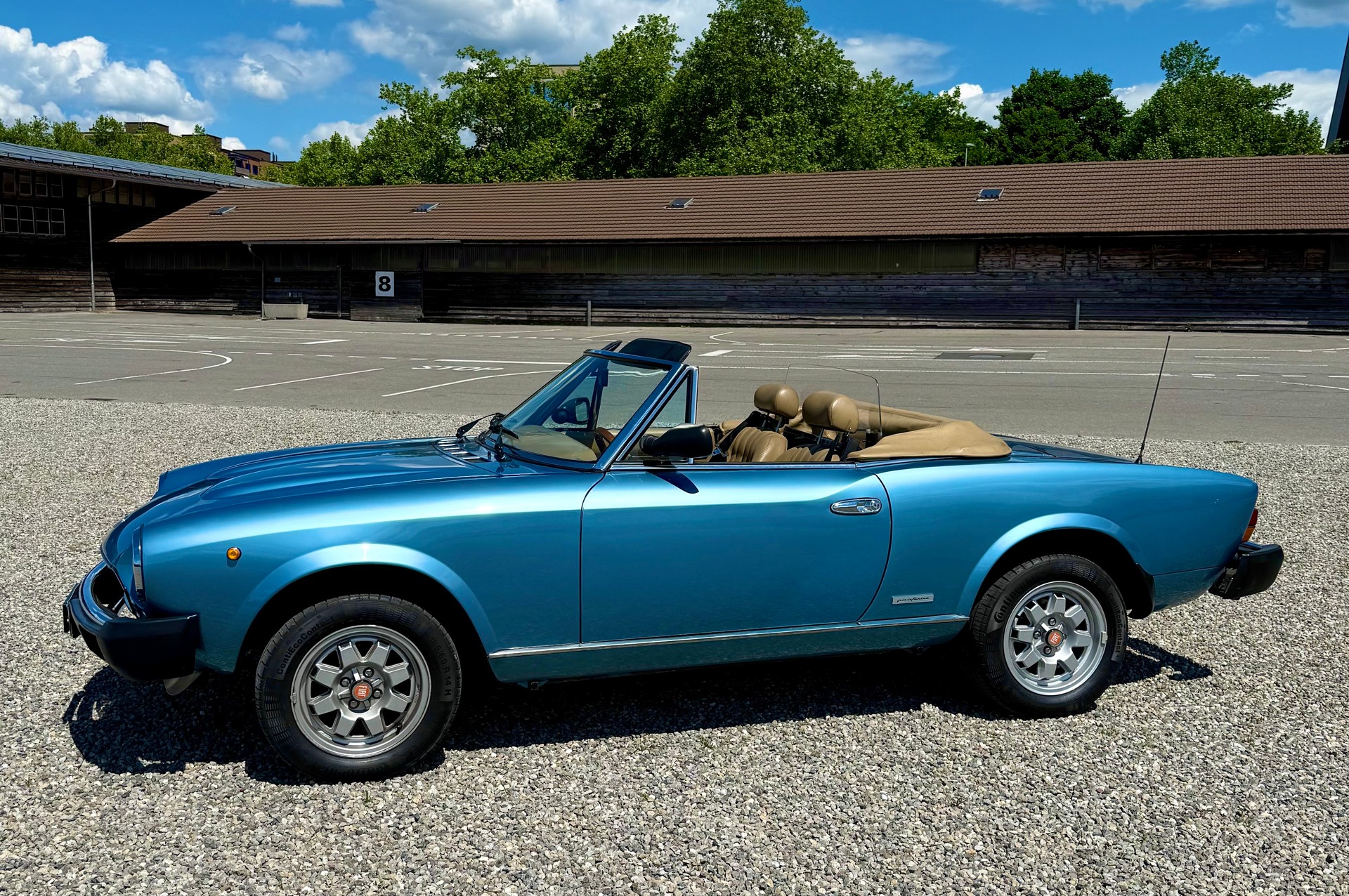 FIAT Spider 124 DS Europa 2.0 i.e. Azzura-image-0