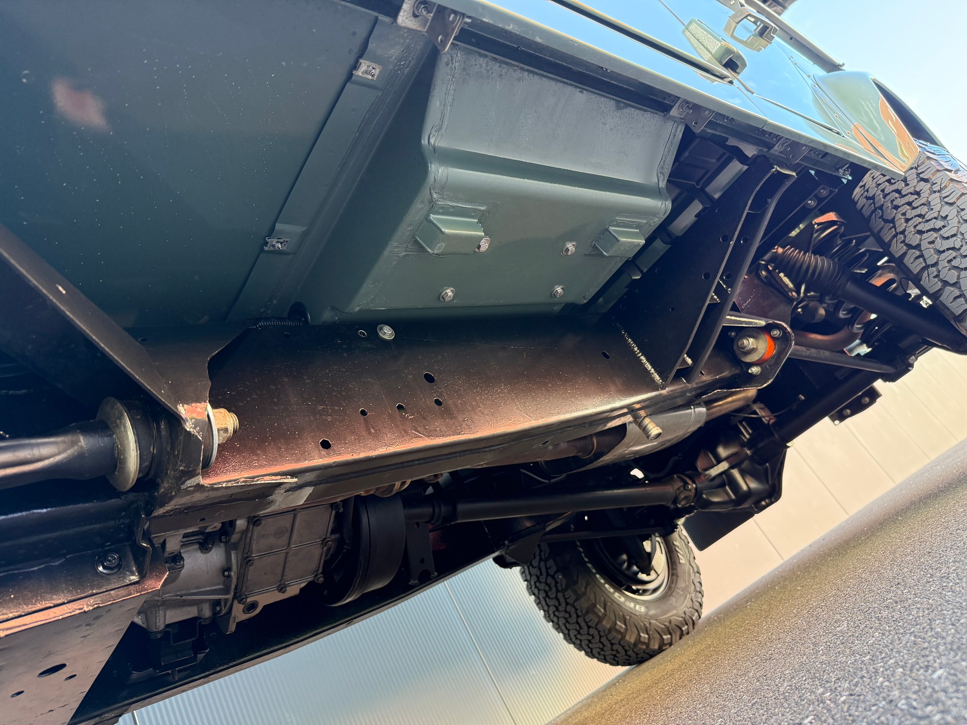LAND ROVER Defender 110 300TDi Weltreisefahrzeug-image-15