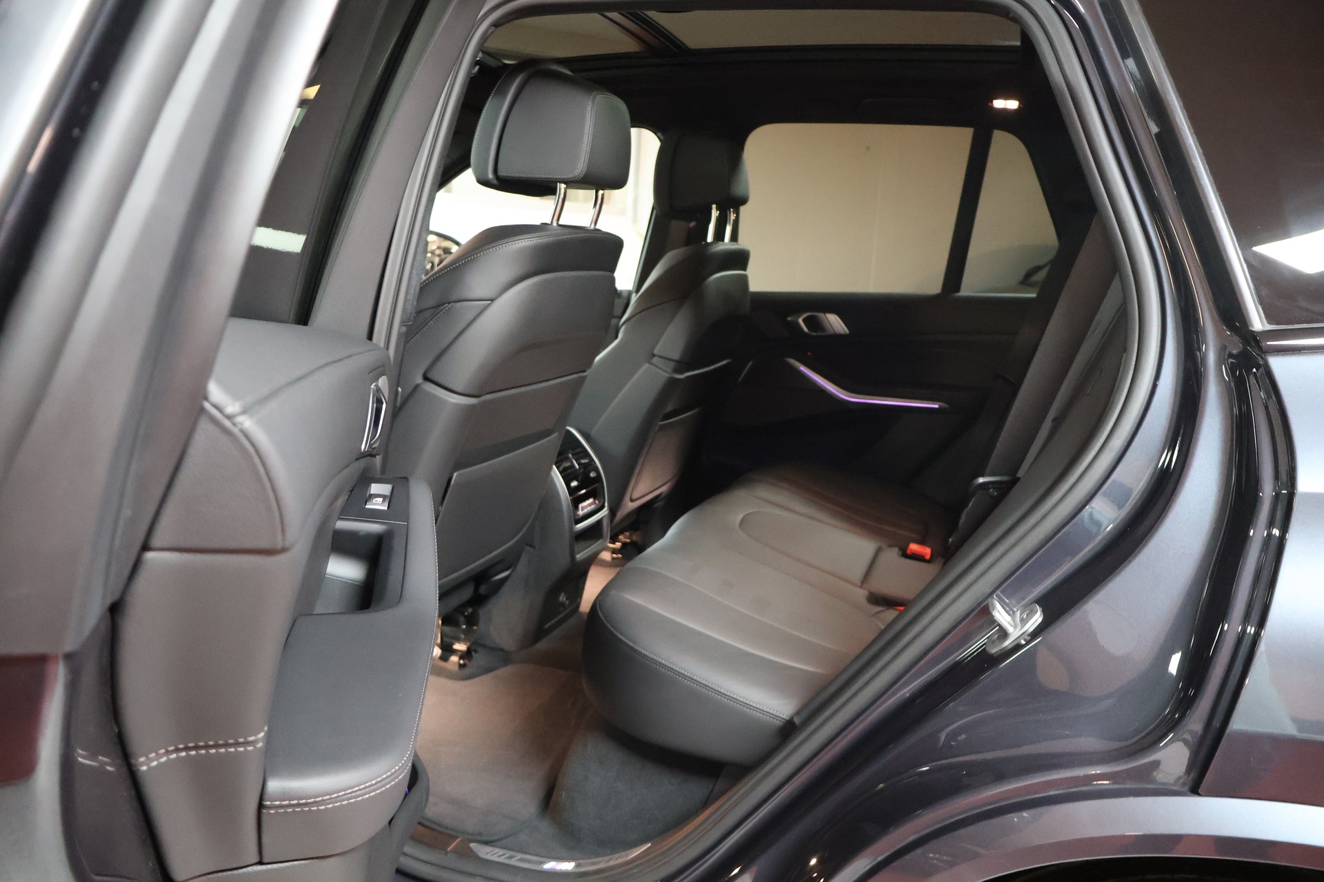 BMW X5 xDrive45e M Sport Steptronic-image-18