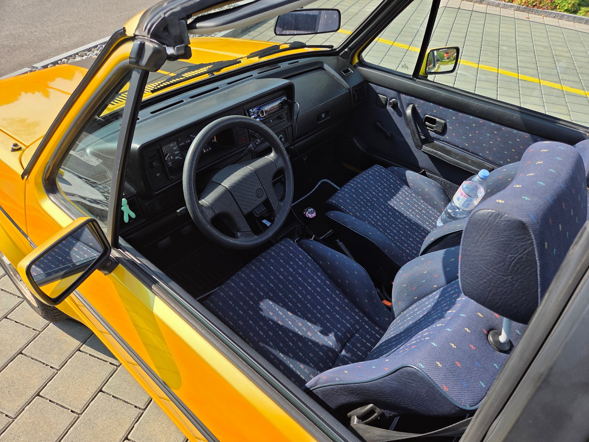 VW Golf Cabriolet 1800 (GL)-image-2