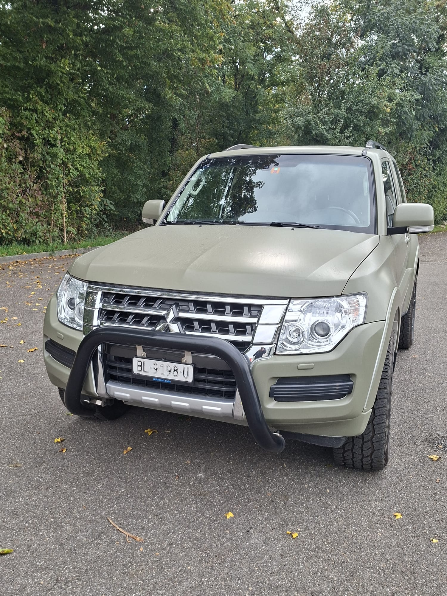 MITSUBISHI Pajero 3.2 DI-D Diamond Automatic-showroom-element-1