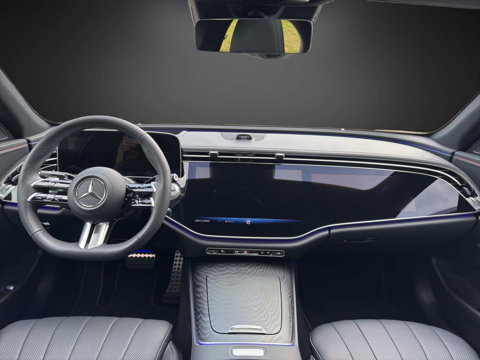 MERCEDES-BENZ E 200 9G-Tronic 4Matic-image-5