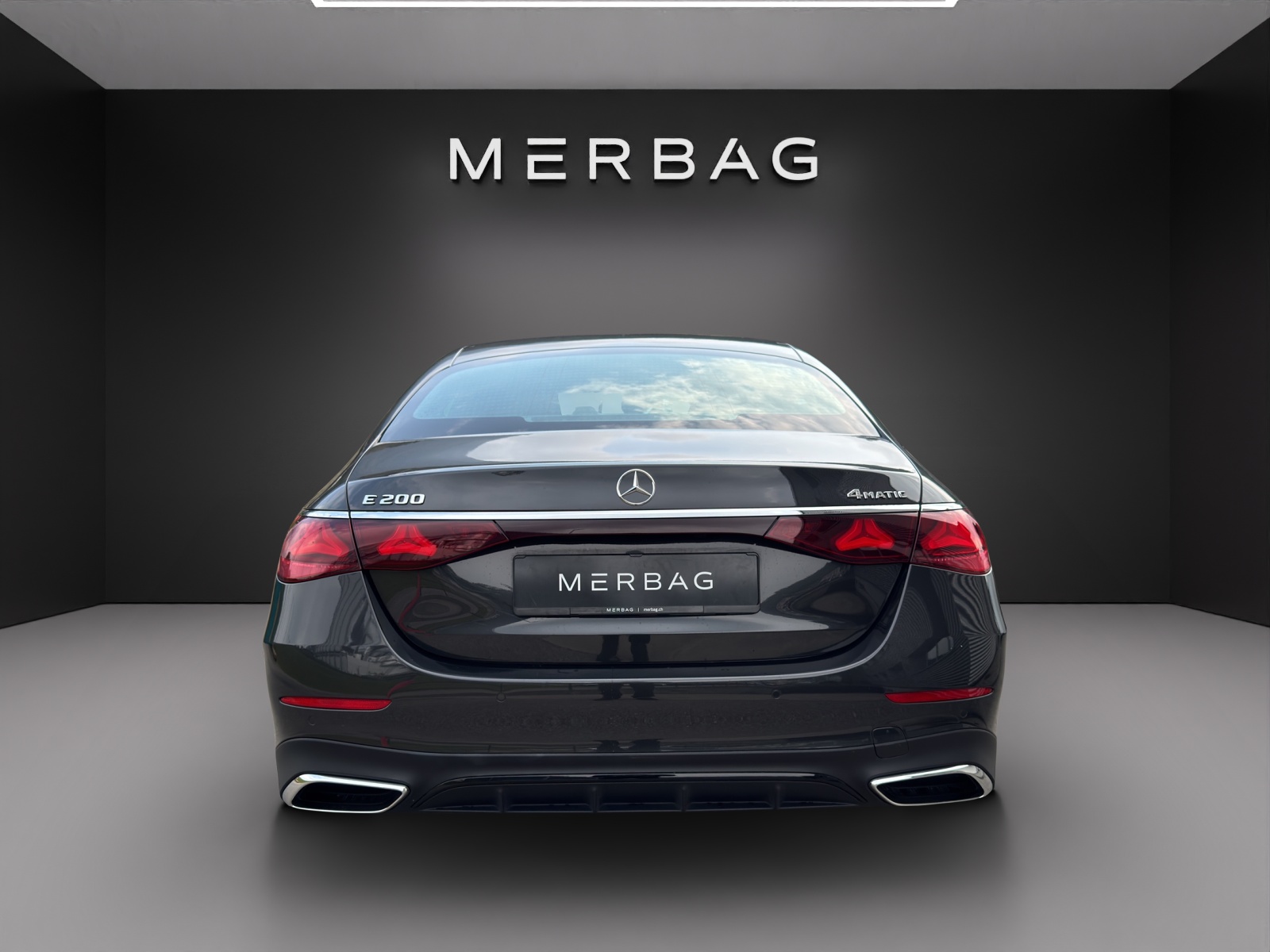 MERCEDES-BENZ E 200 9G-Tronic 4Matic-image-13