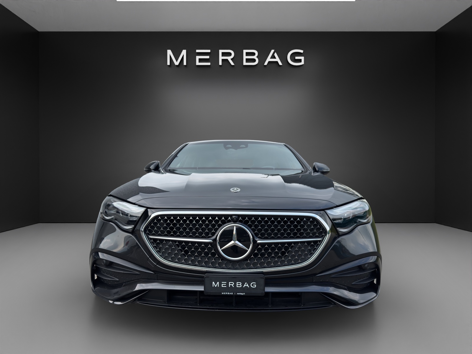 MERCEDES-BENZ E 200 9G-Tronic 4Matic-image-3