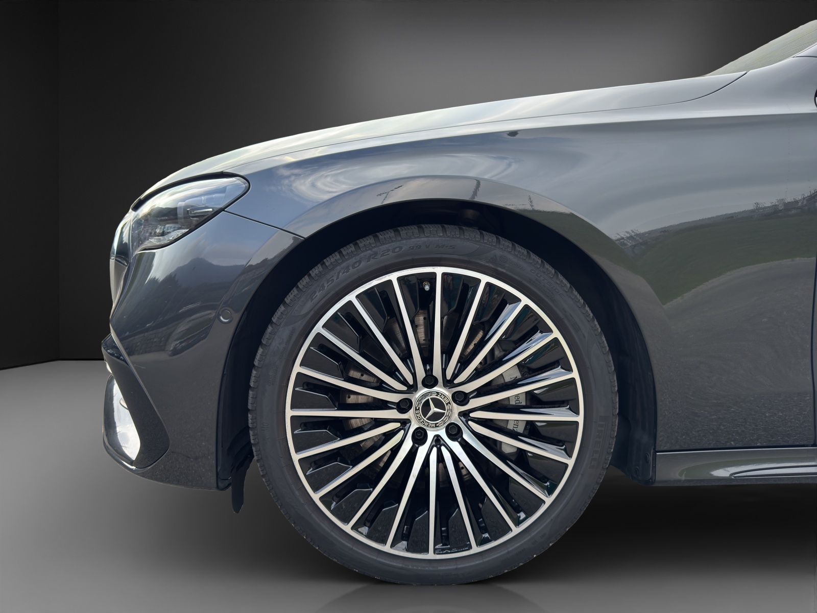 MERCEDES-BENZ E 200 9G-Tronic 4Matic-image-14