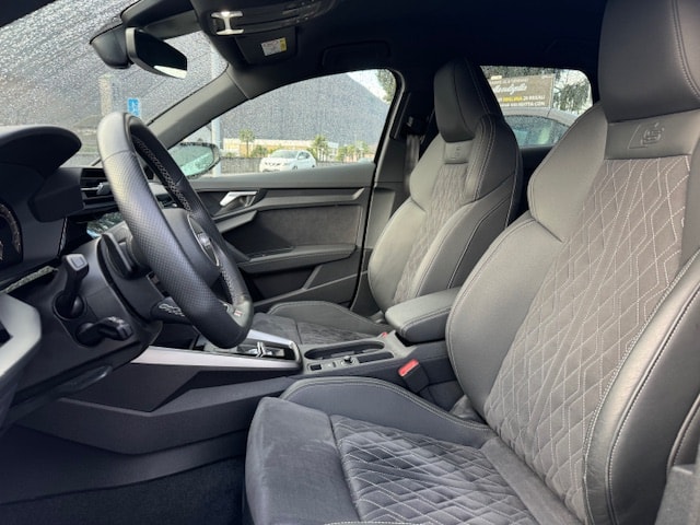 AUDI A3 Sportback 45 TFSI e S line S-tronic-image-6