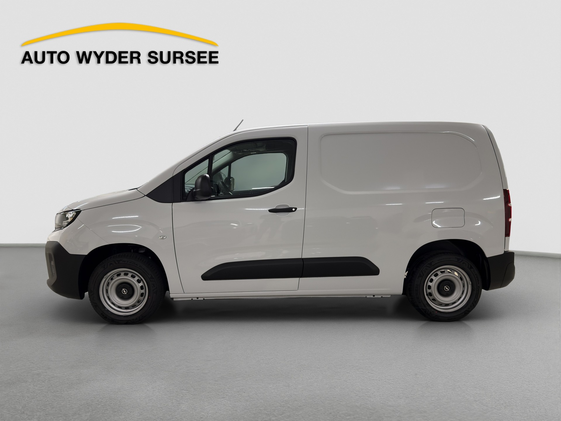 OPEL Combo Cargo 2.0 t 1.2 S/S-image-2