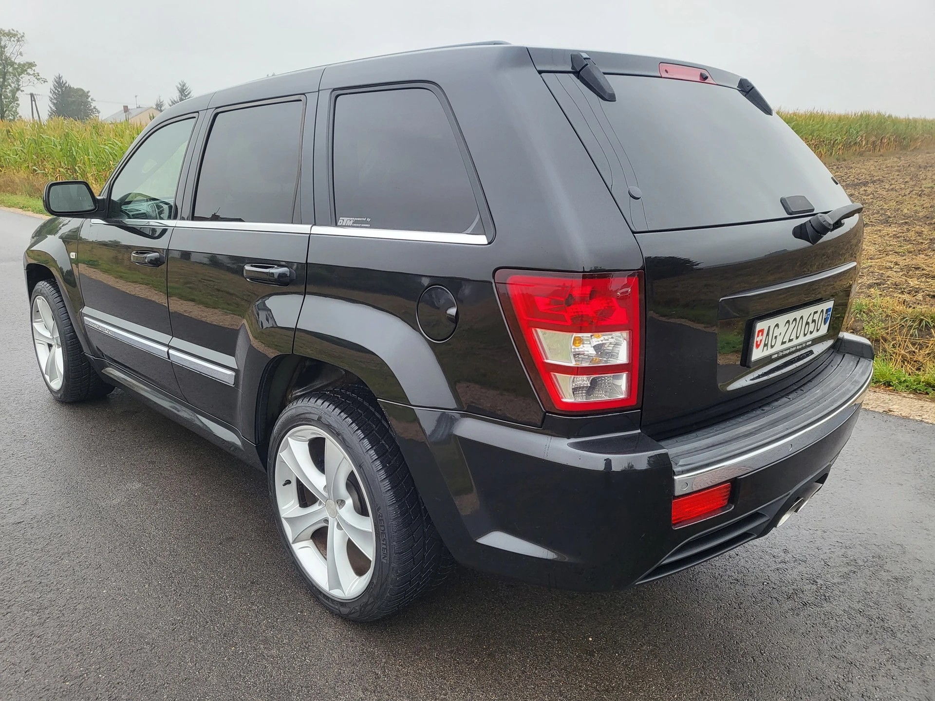 JEEP JEEP Grand Cherokee 6.1 HEMI SRT8 Automatic-image-3