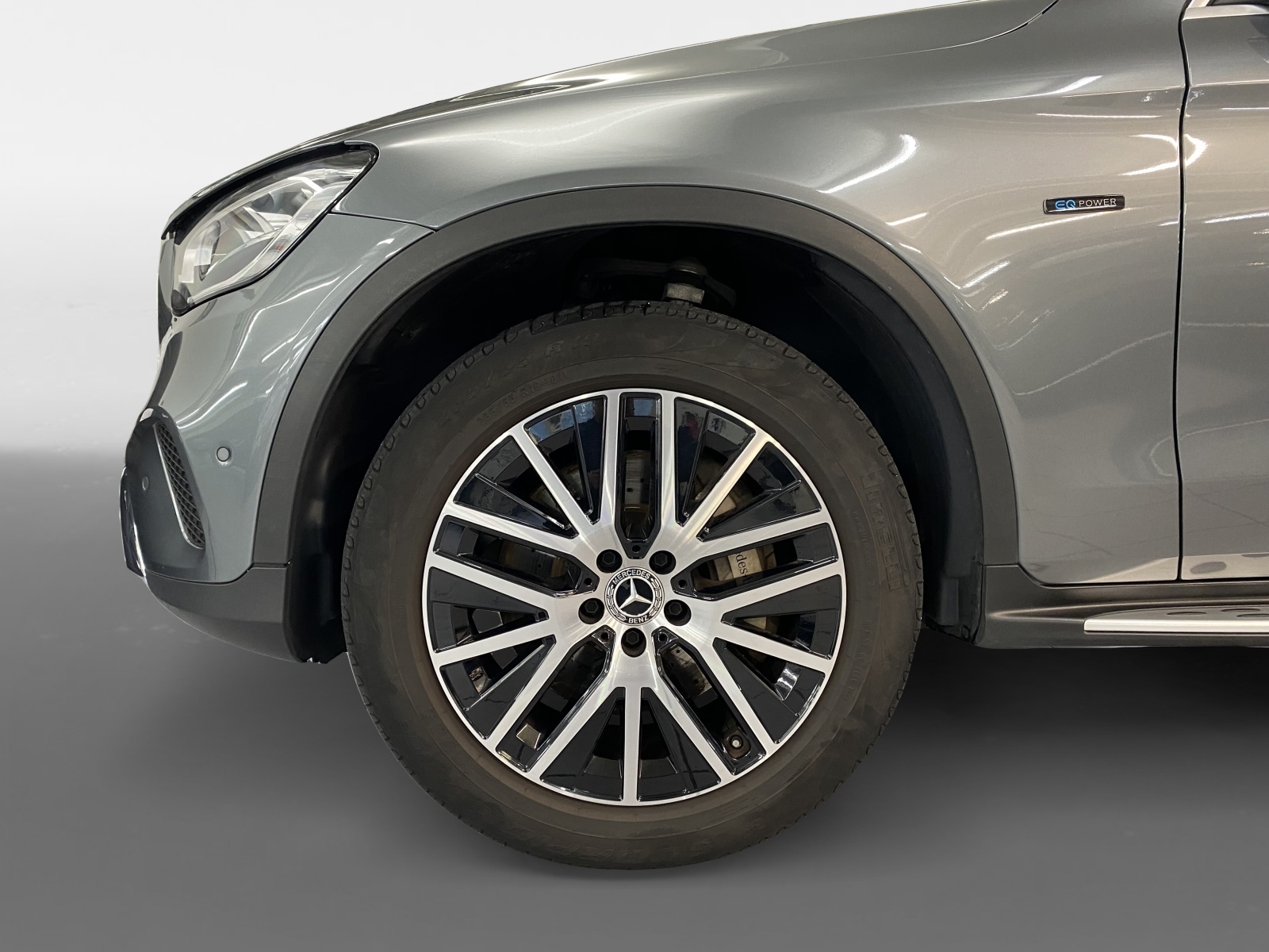 MERCEDES-BENZ GLC 300 e 4MATIC-image-6