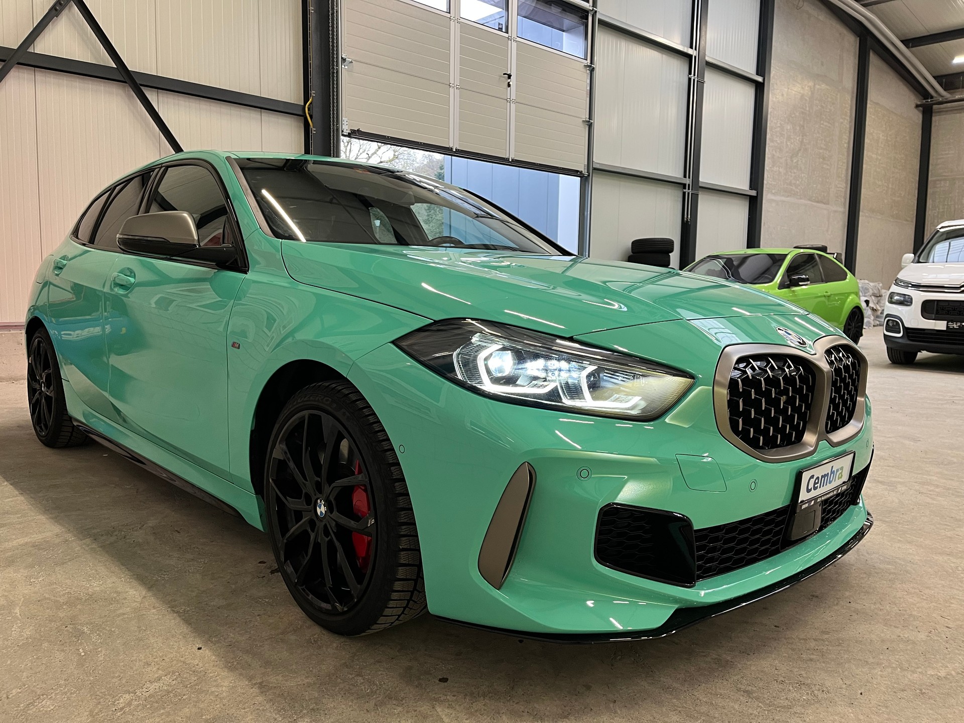 BMW M135i xDrive Steptronic-image-4