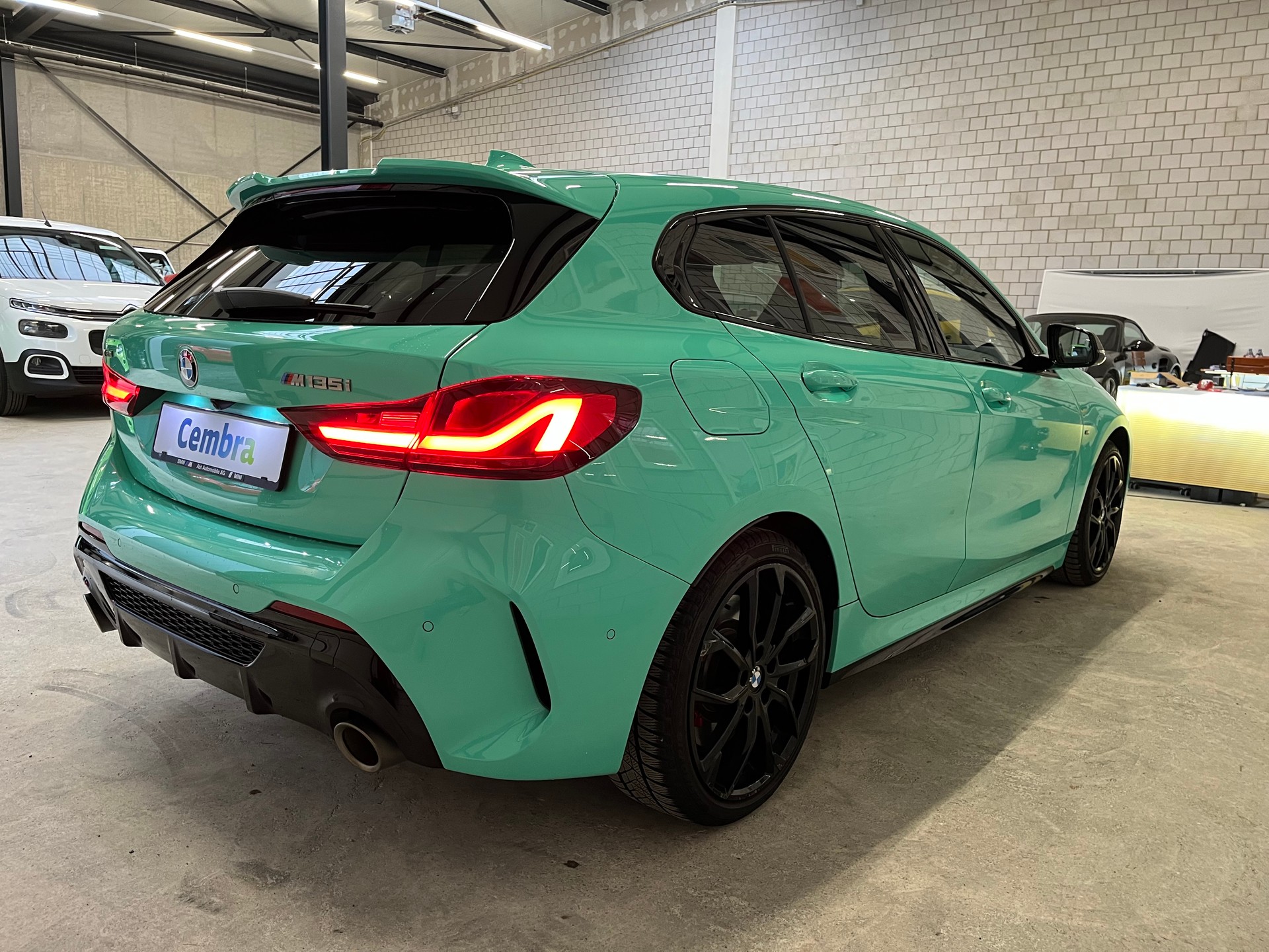 BMW M135i xDrive Steptronic-image-3