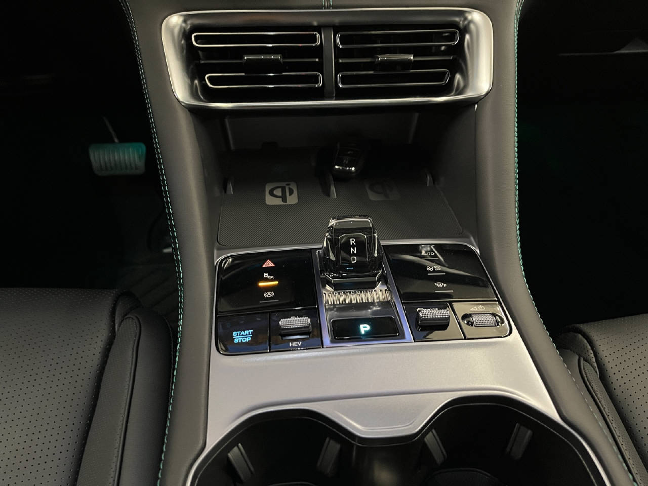 BYD Seal U DM-i Design AWD CH FAHRZEUG-image-8