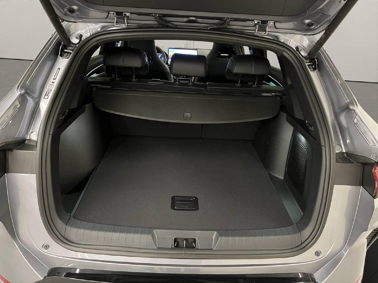 BYD Seal U DM-i Design AWD CH FAHRZEUG-image-13