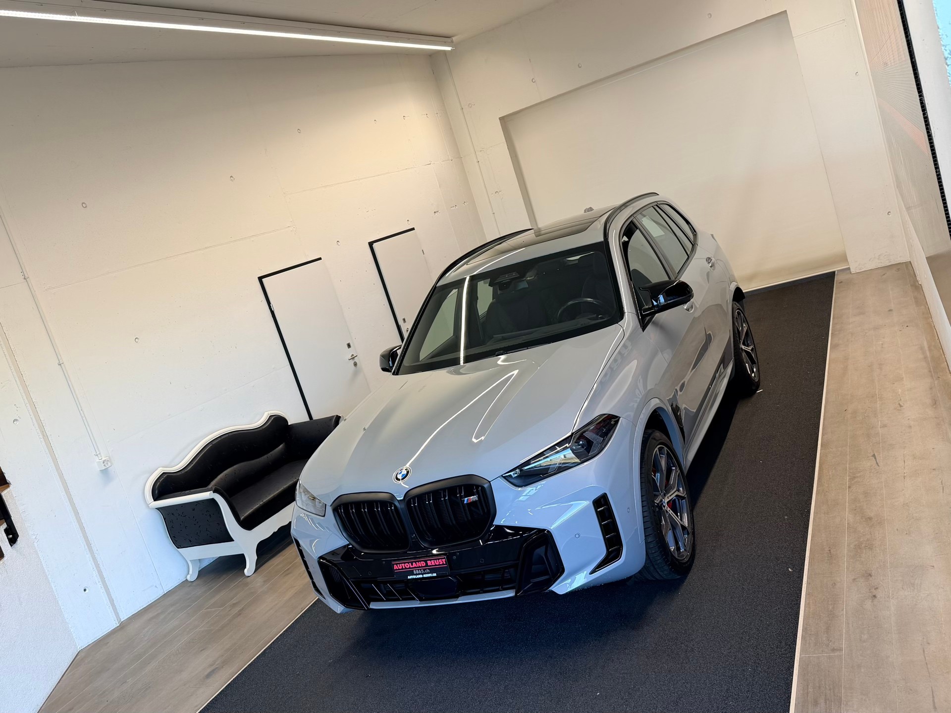 BMW X5 xDrive 48V M60i M Sport Pro Steptronic-image-3