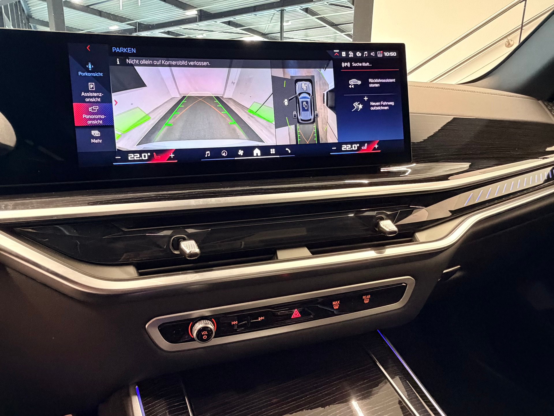 BMW X5 xDrive 48V M60i M Sport Pro Steptronic-image-29