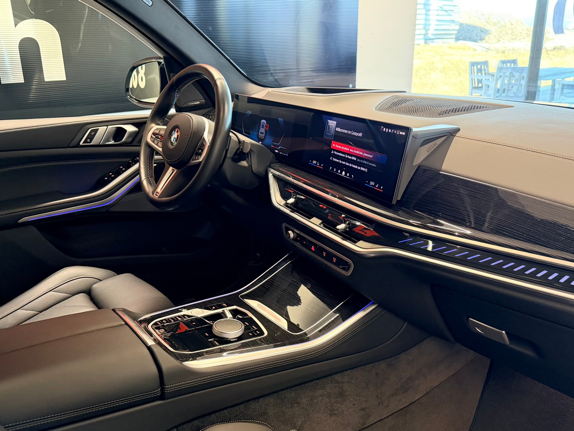 BMW X5 xDrive 48V M60i M Sport Pro Steptronic-image-22