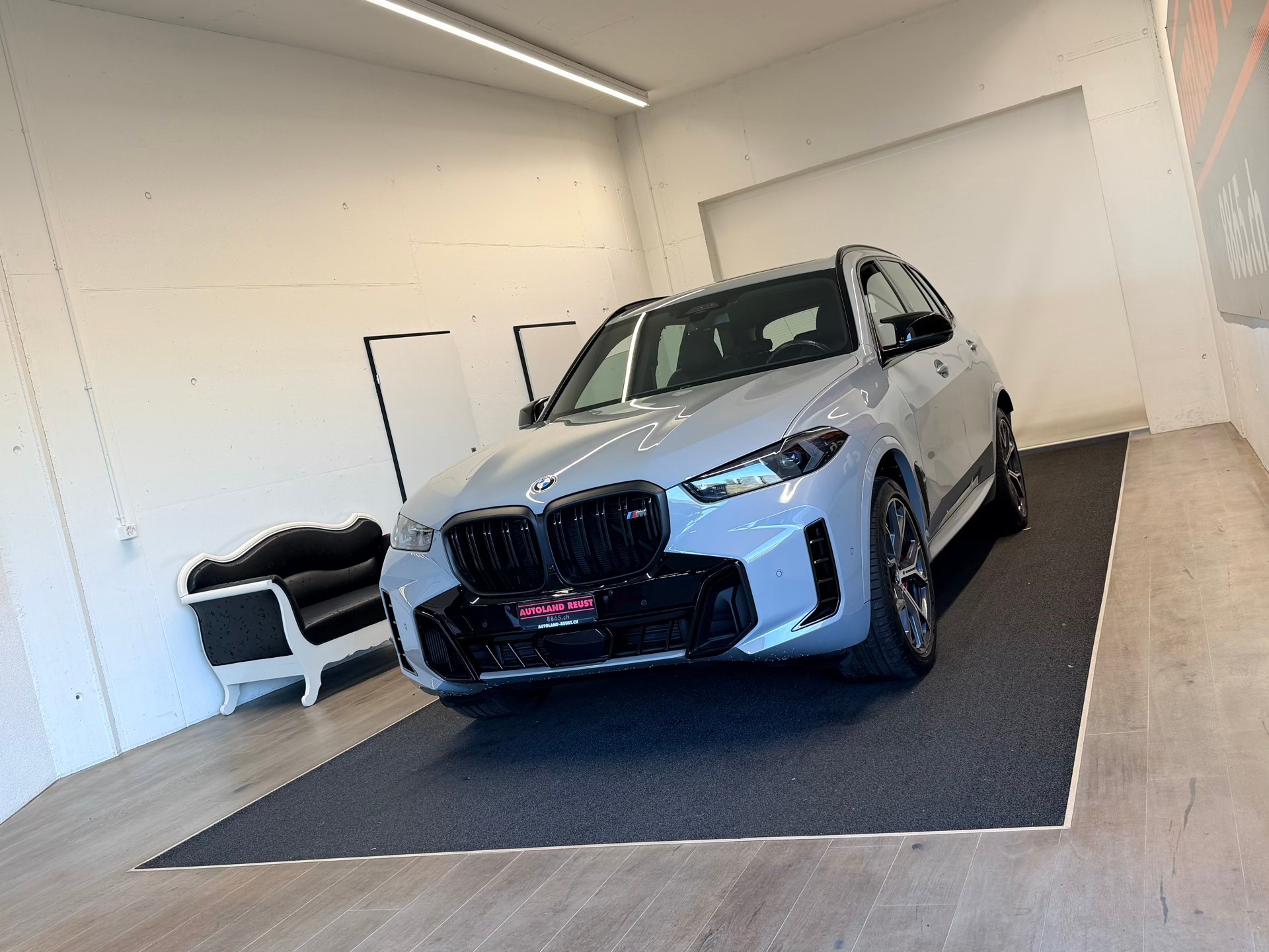 BMW X5 xDrive 48V M60i M Sport Pro Steptronic-image-2