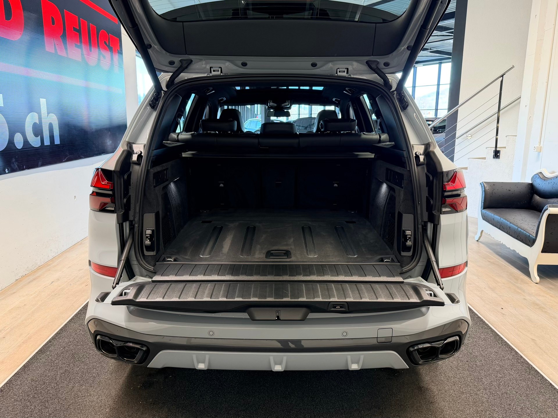 BMW X5 xDrive 48V M60i M Sport Pro Steptronic-image-9