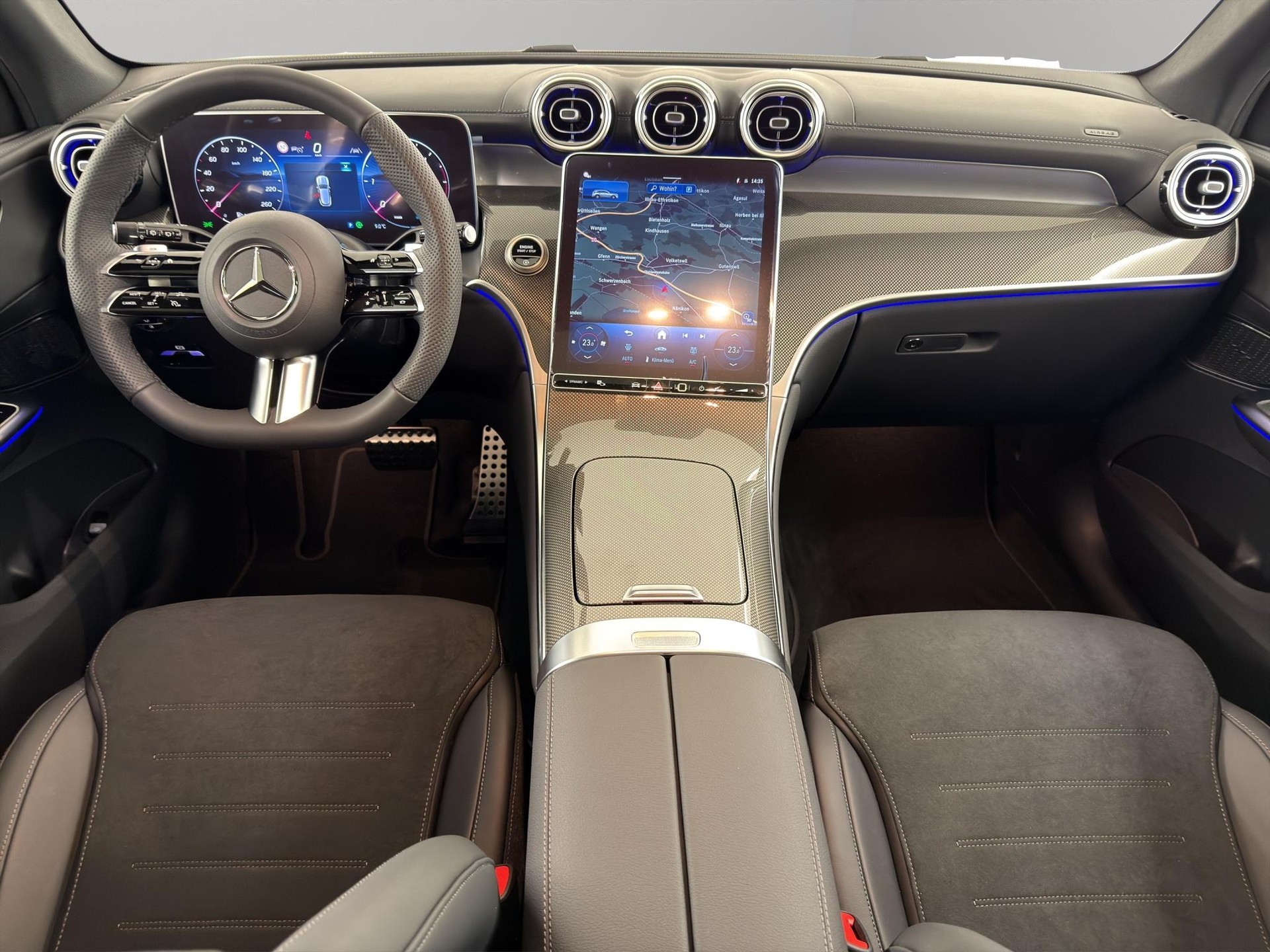 MERCEDES-BENZ GLC 220 d AMG Line 4matic-image-8